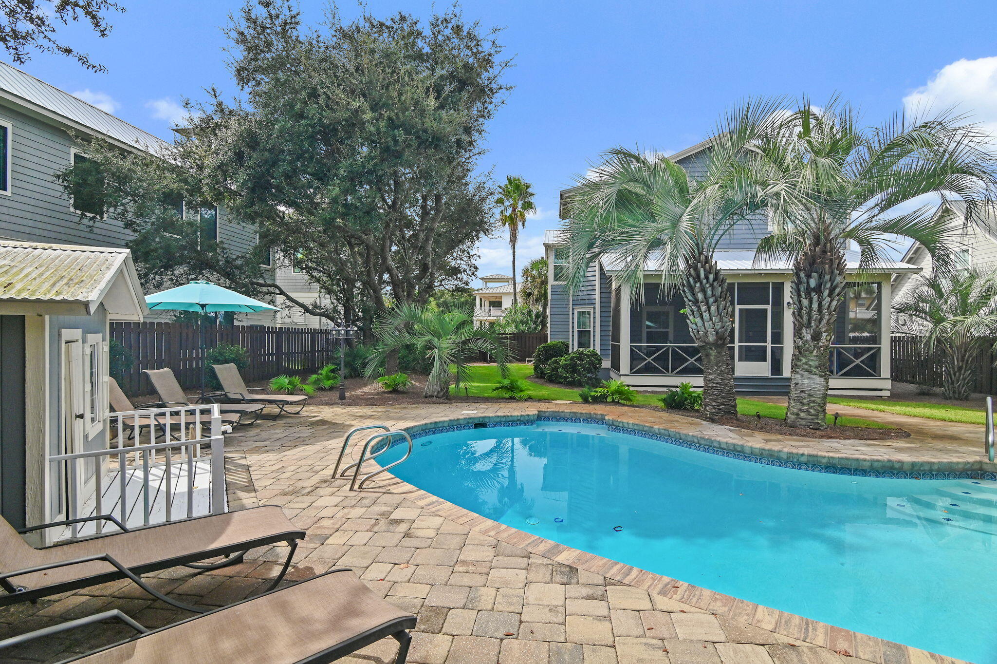 GULFSIDE ESTATES PHASE I & II - Residential