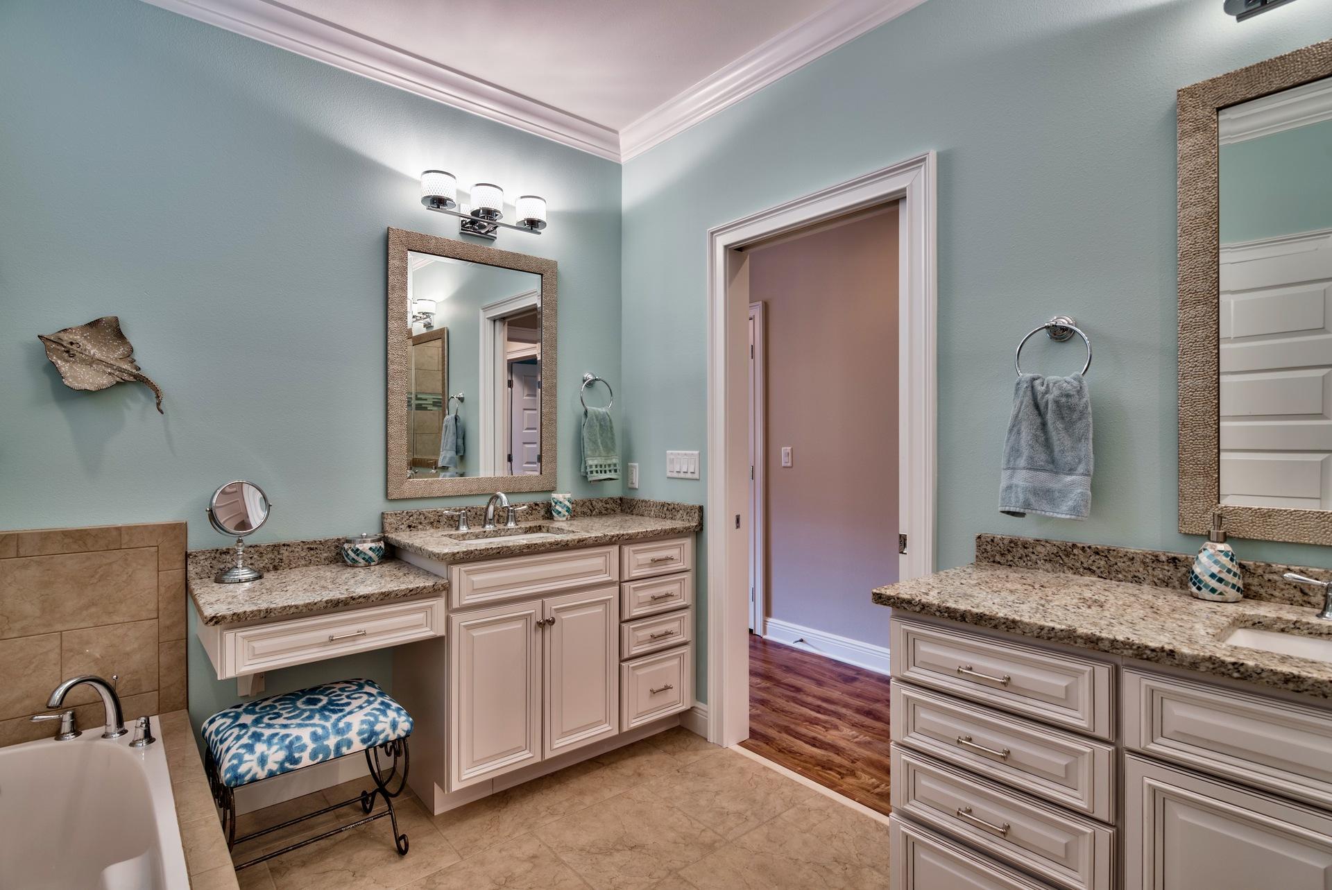 VILLA LAGO - Residential