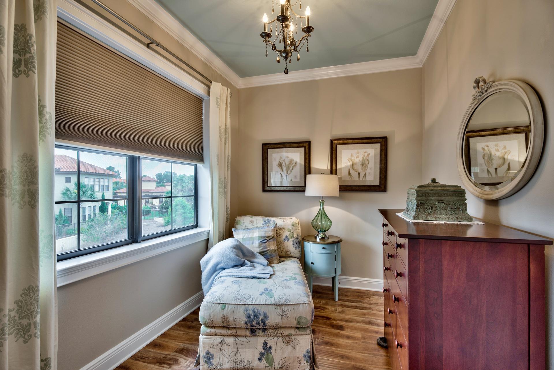 VILLA LAGO - Residential