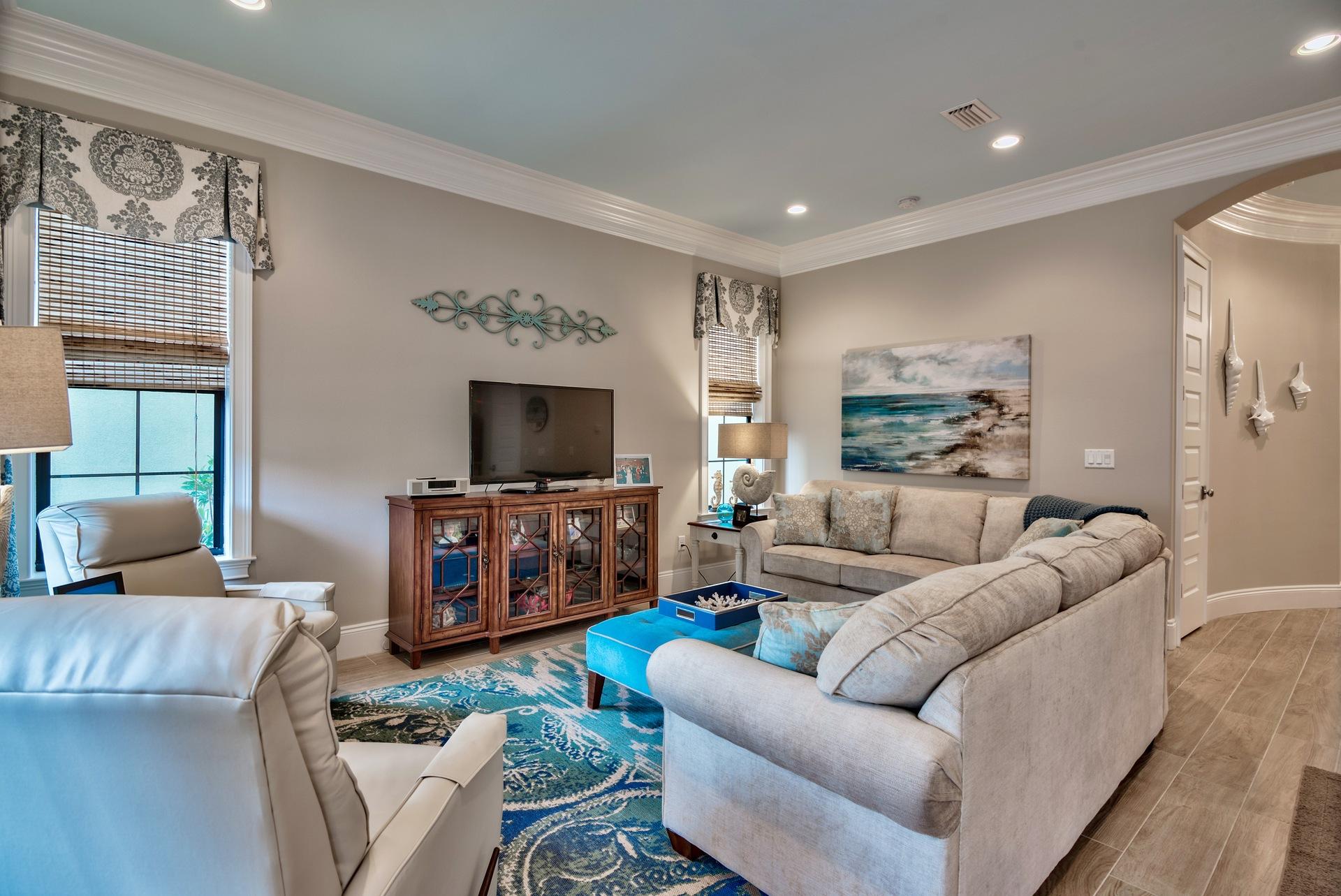 VILLA LAGO - Residential