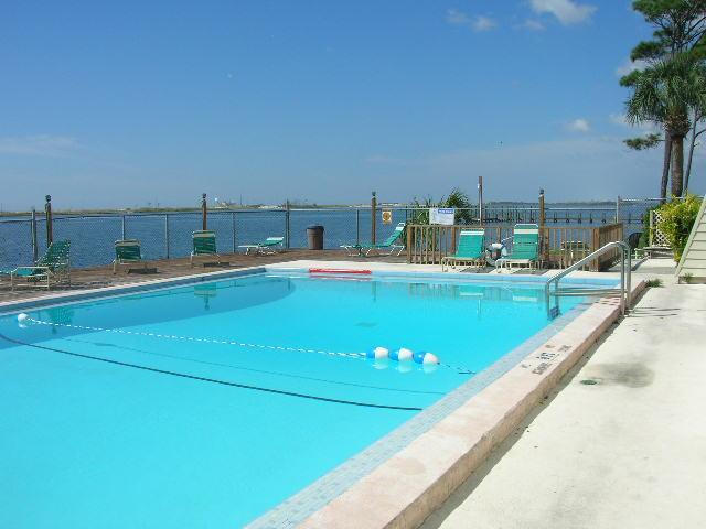 FOUNTAINHEAD CONDO - Residential Lease