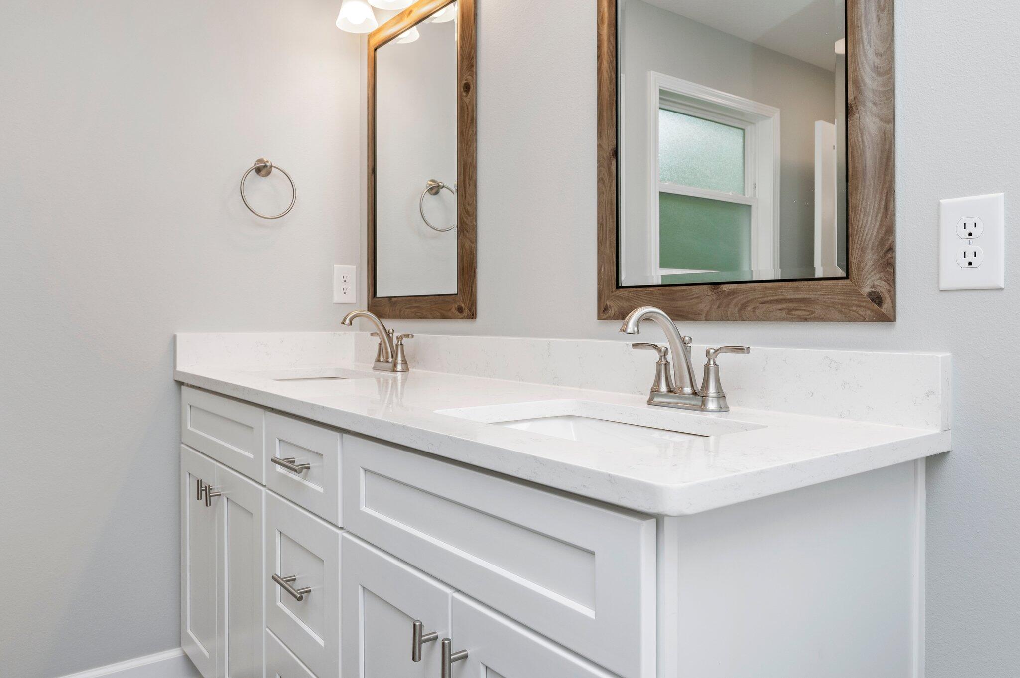 GARDEN CITY - Residential