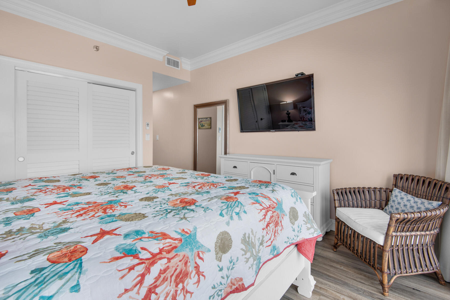 TOPS'L BEACH MANOR - Residential