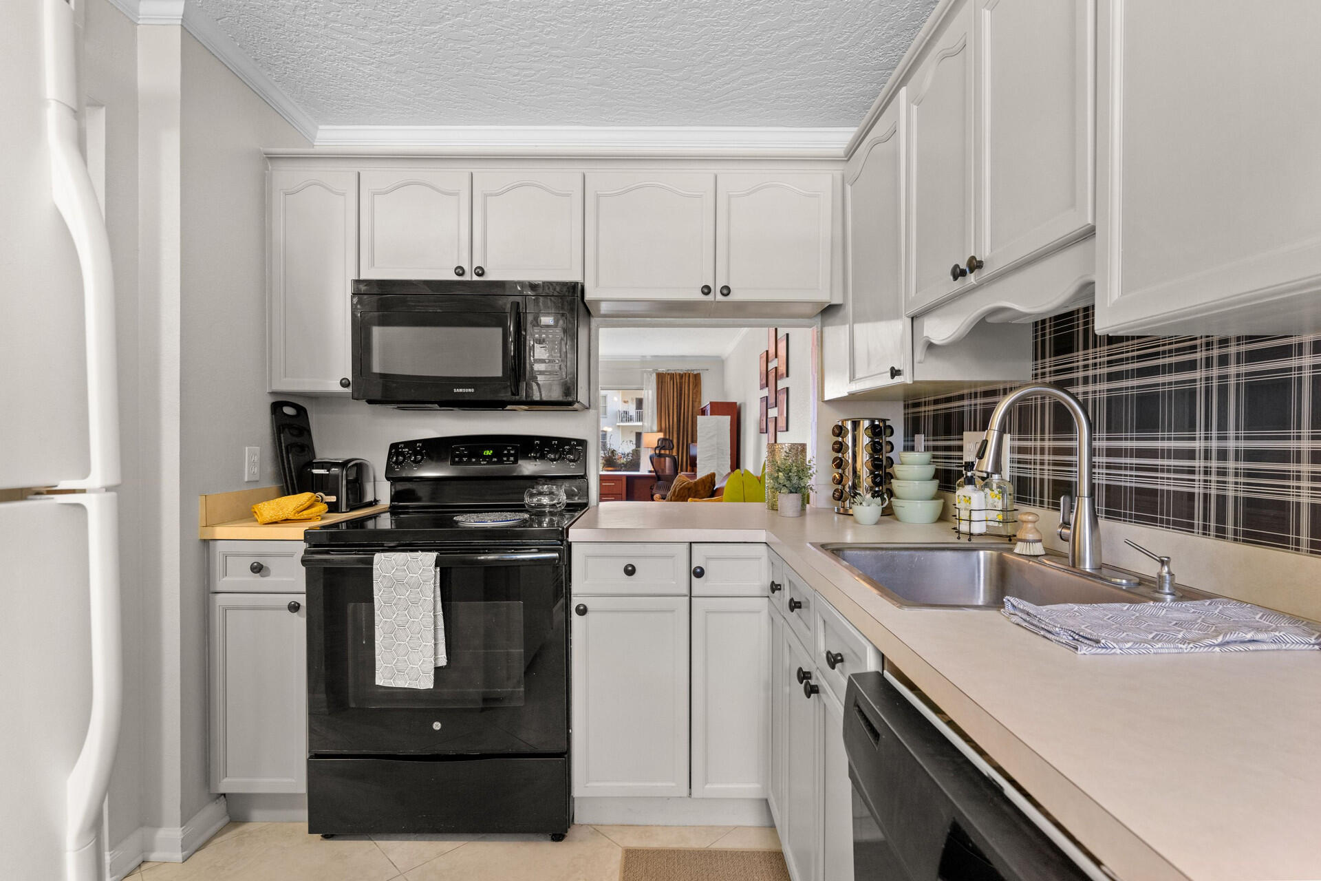 CENTURY PARK WEST - Residential