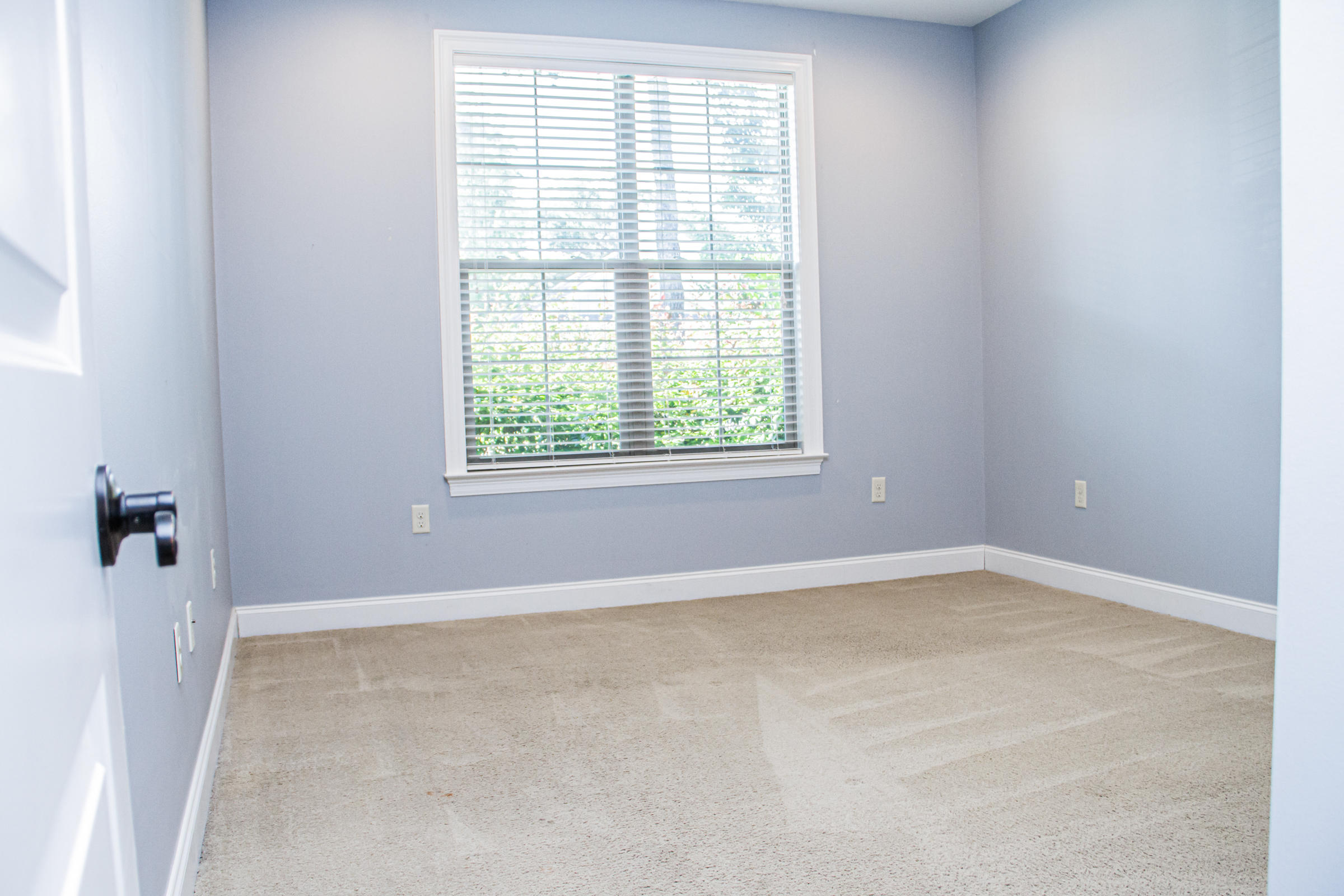 MAGNOLIA WOODS - Residential Lease