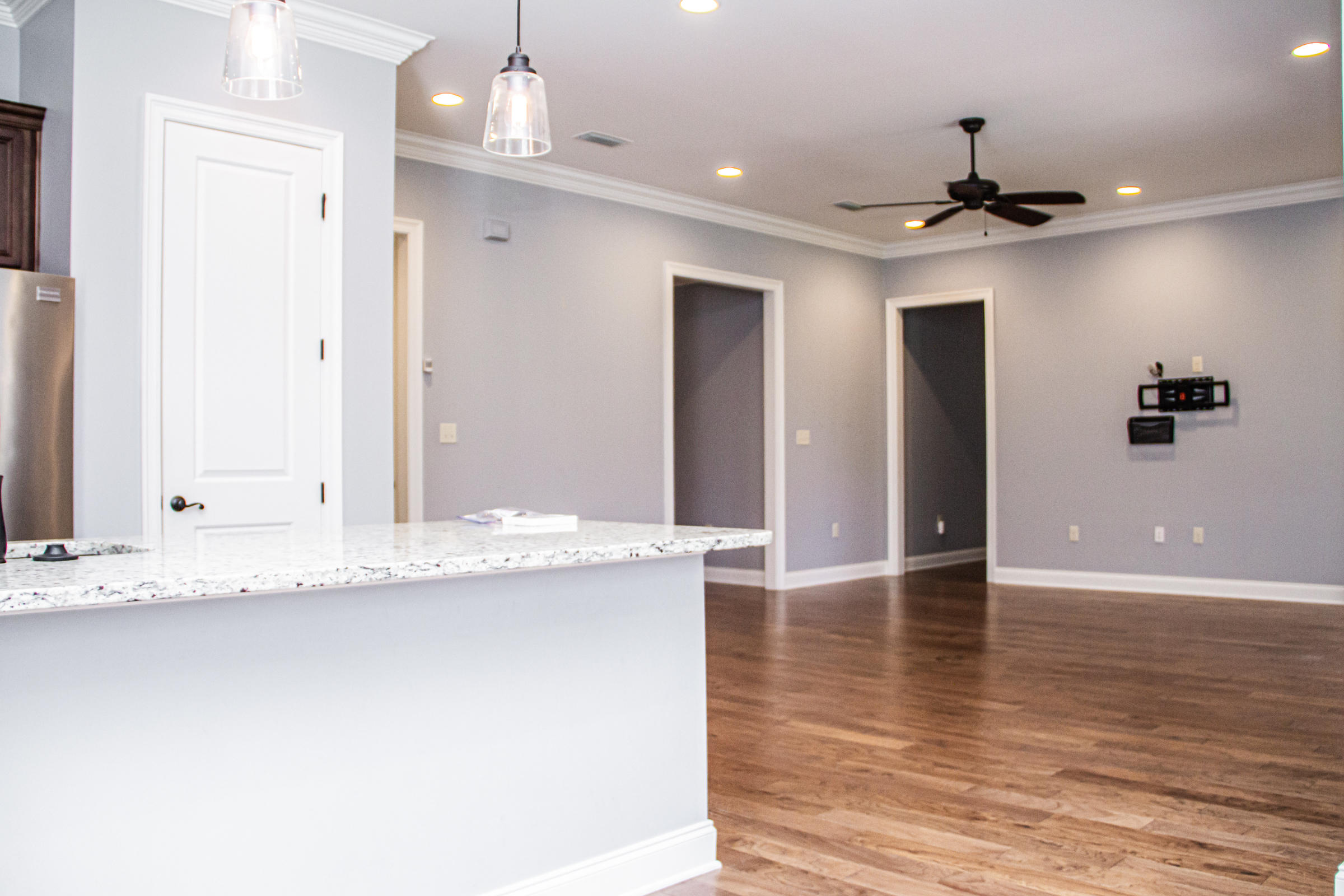 MAGNOLIA WOODS - Residential Lease