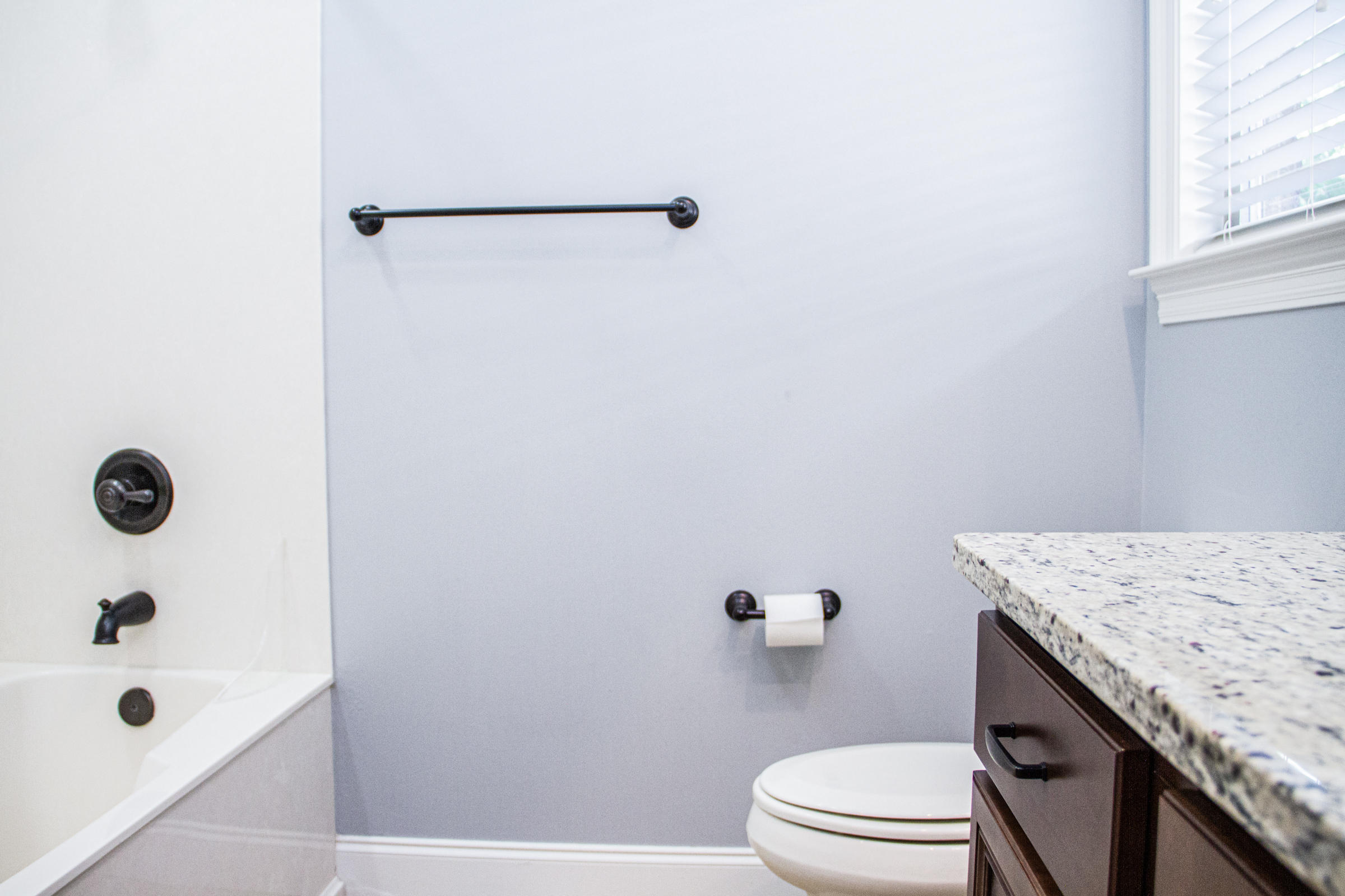 MAGNOLIA WOODS - Residential Lease