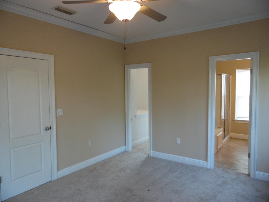 MCLEANS UNRECORDED - Residential