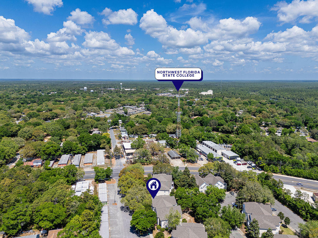 THE OAKS AT NICEVILLE - Residential