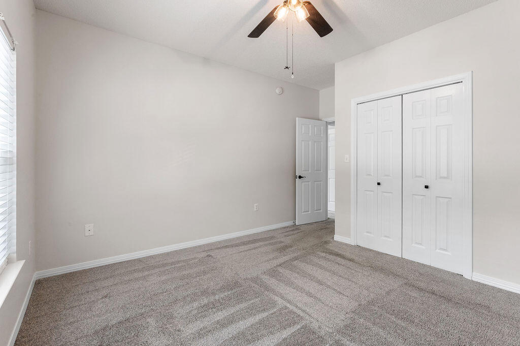 THE OAKS AT NICEVILLE - Residential