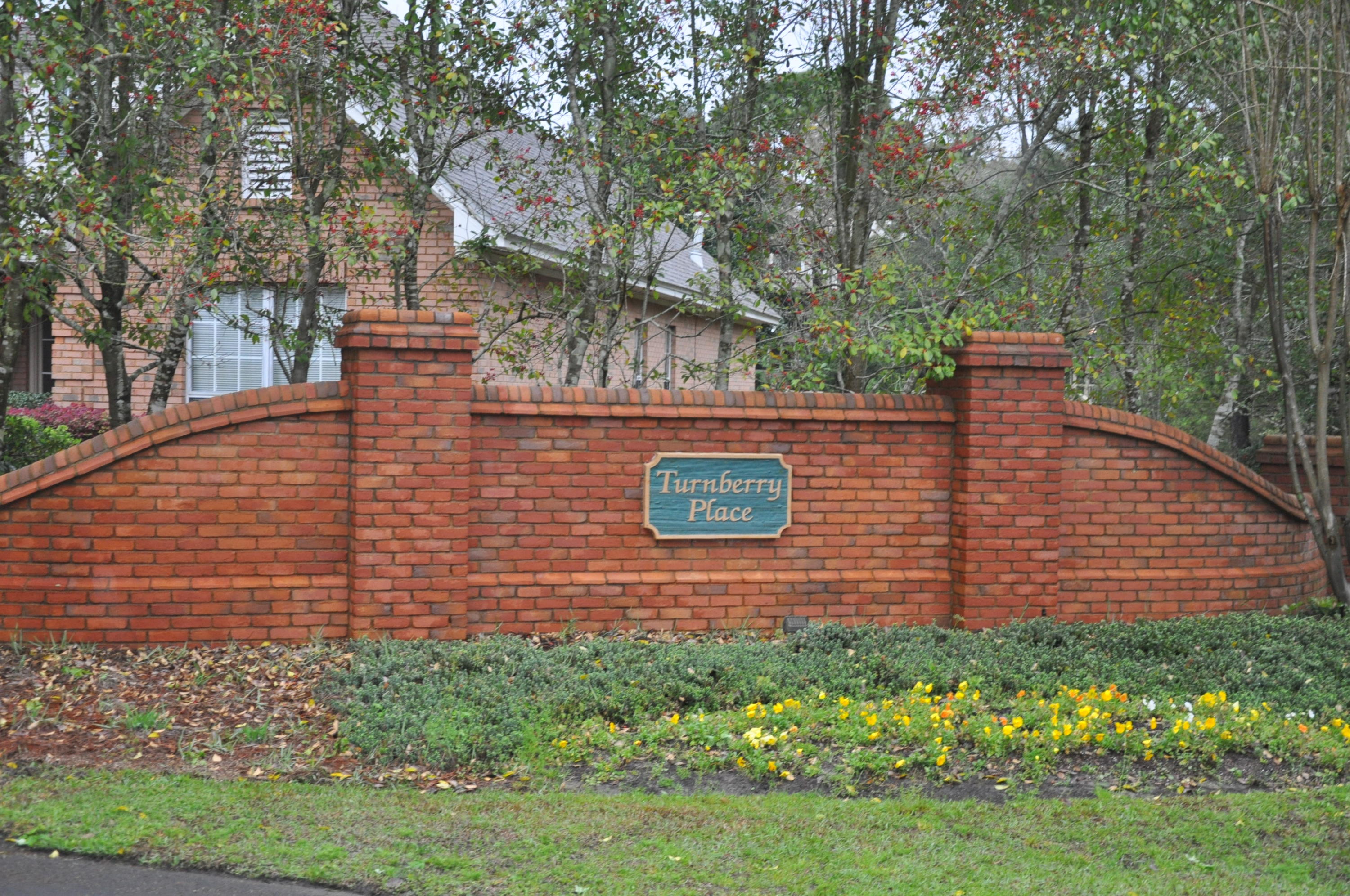 TURNBERRY PLACE - Residential