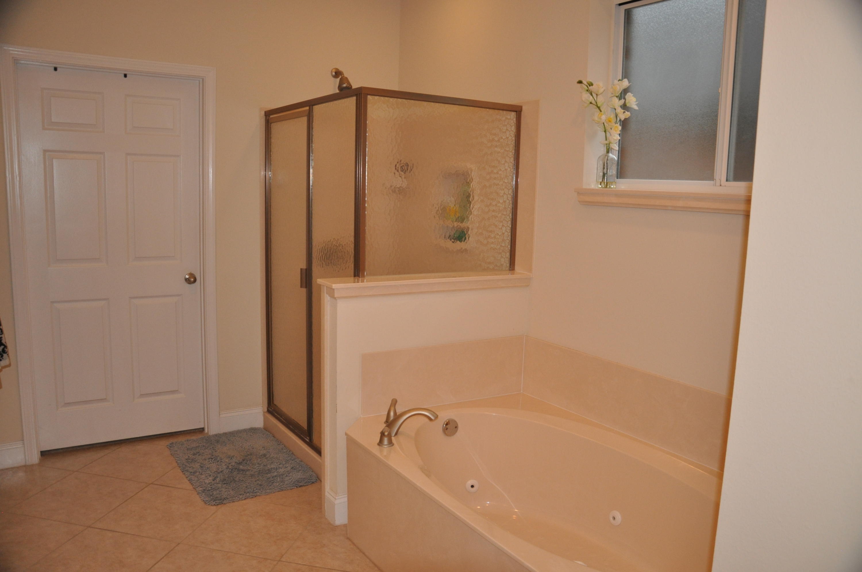 TURNBERRY PLACE - Residential