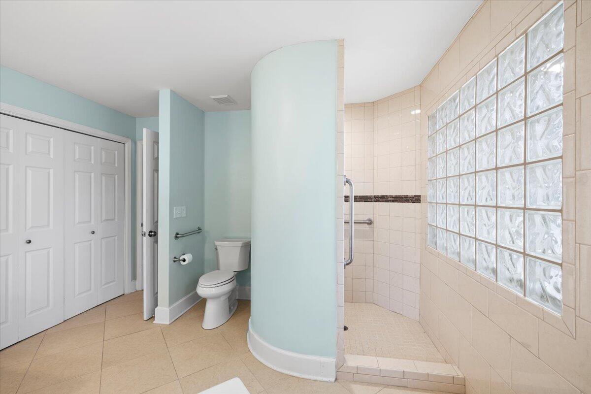 SHOAL LANDING EAST - Residential Lease