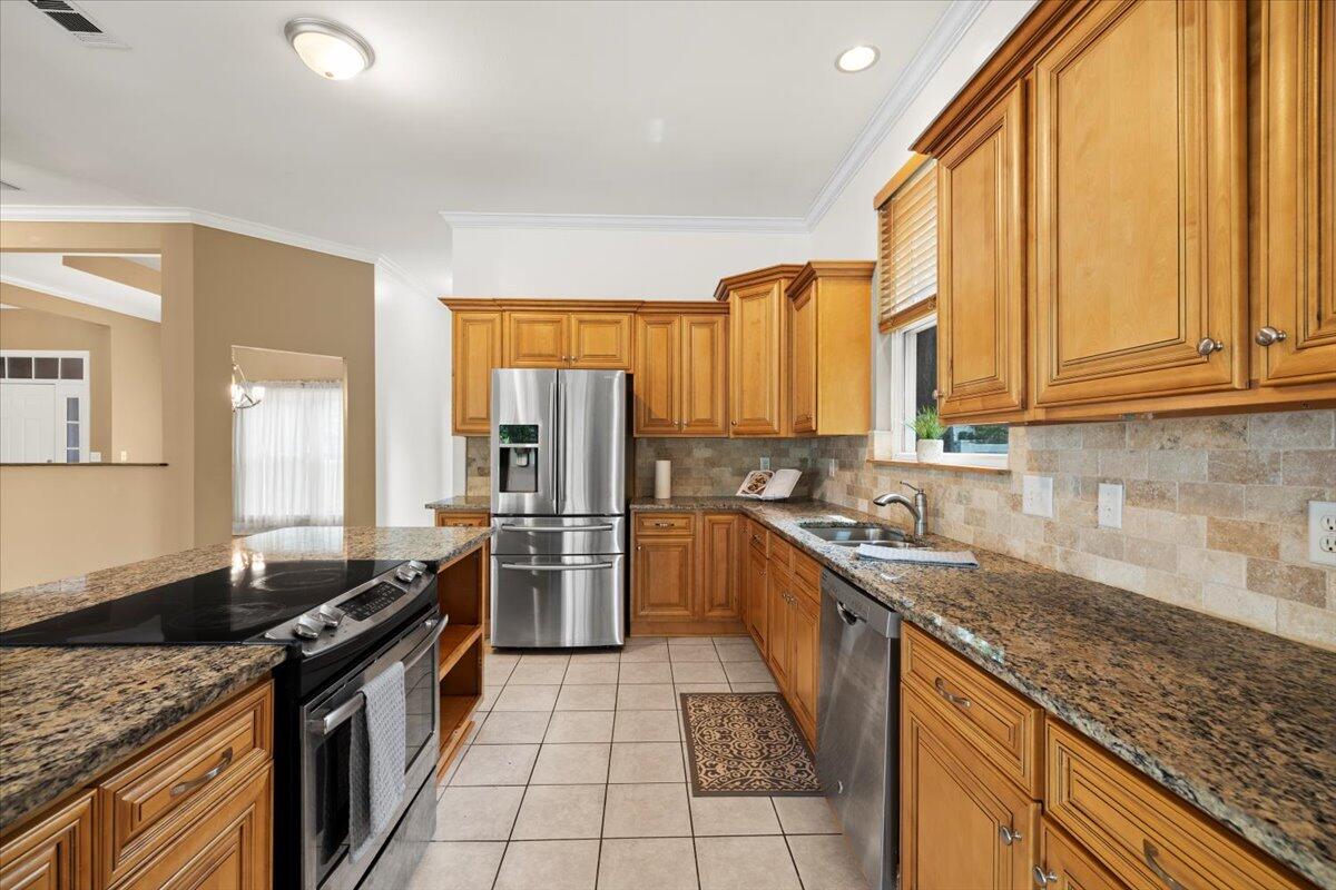 SHOAL LANDING EAST - Residential Lease