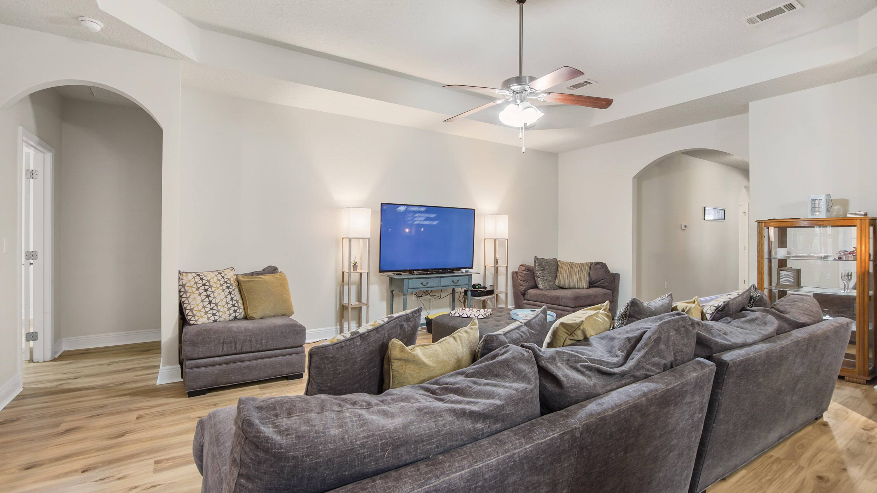 HAMMOCK BAY - Residential