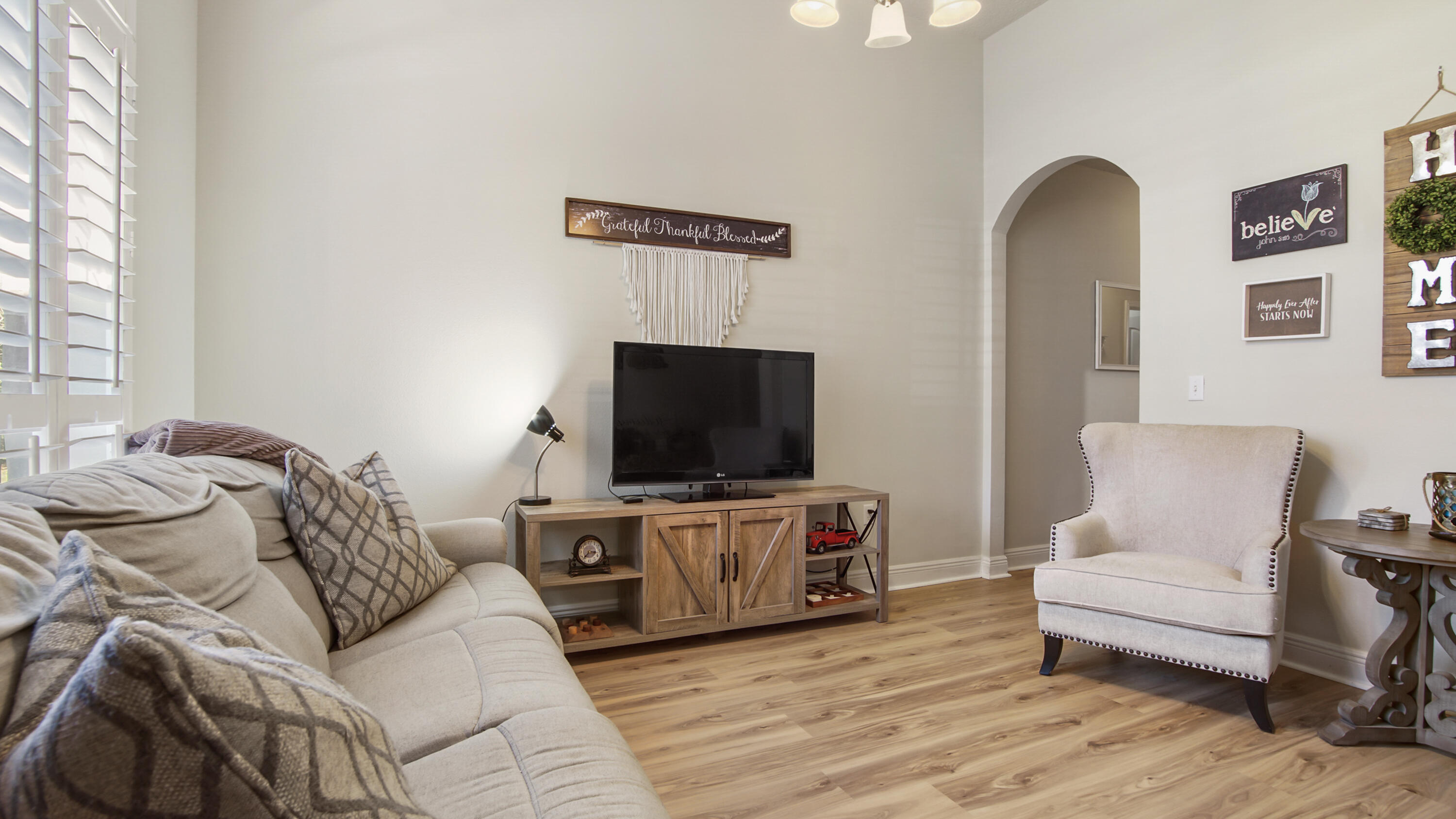 HAMMOCK BAY - Residential