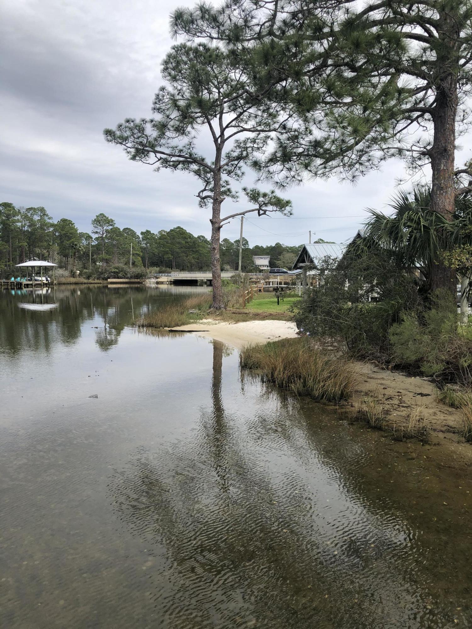 TOWN OF SANTA ROSA - Land