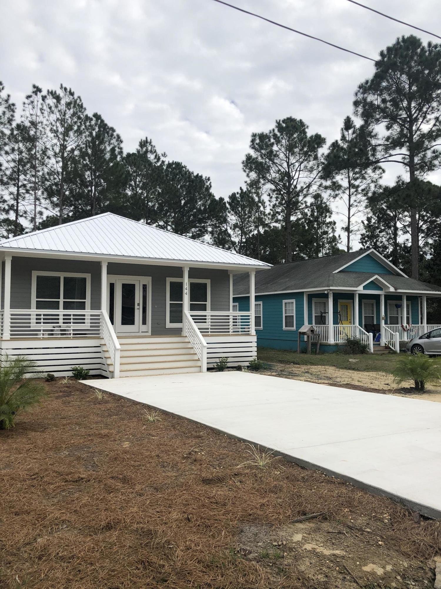 TOWN OF SANTA ROSA - Land