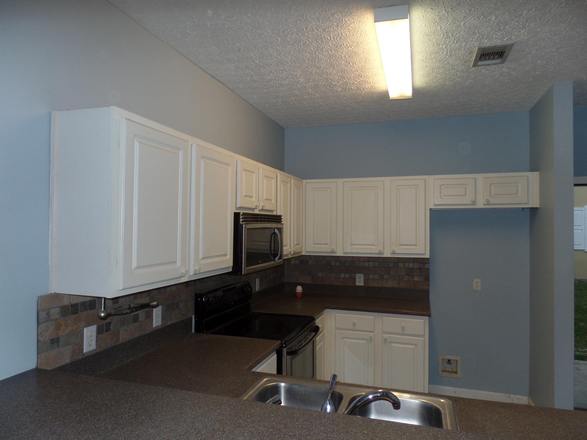 HERONS WATCH CONDO PH 3 - Residential