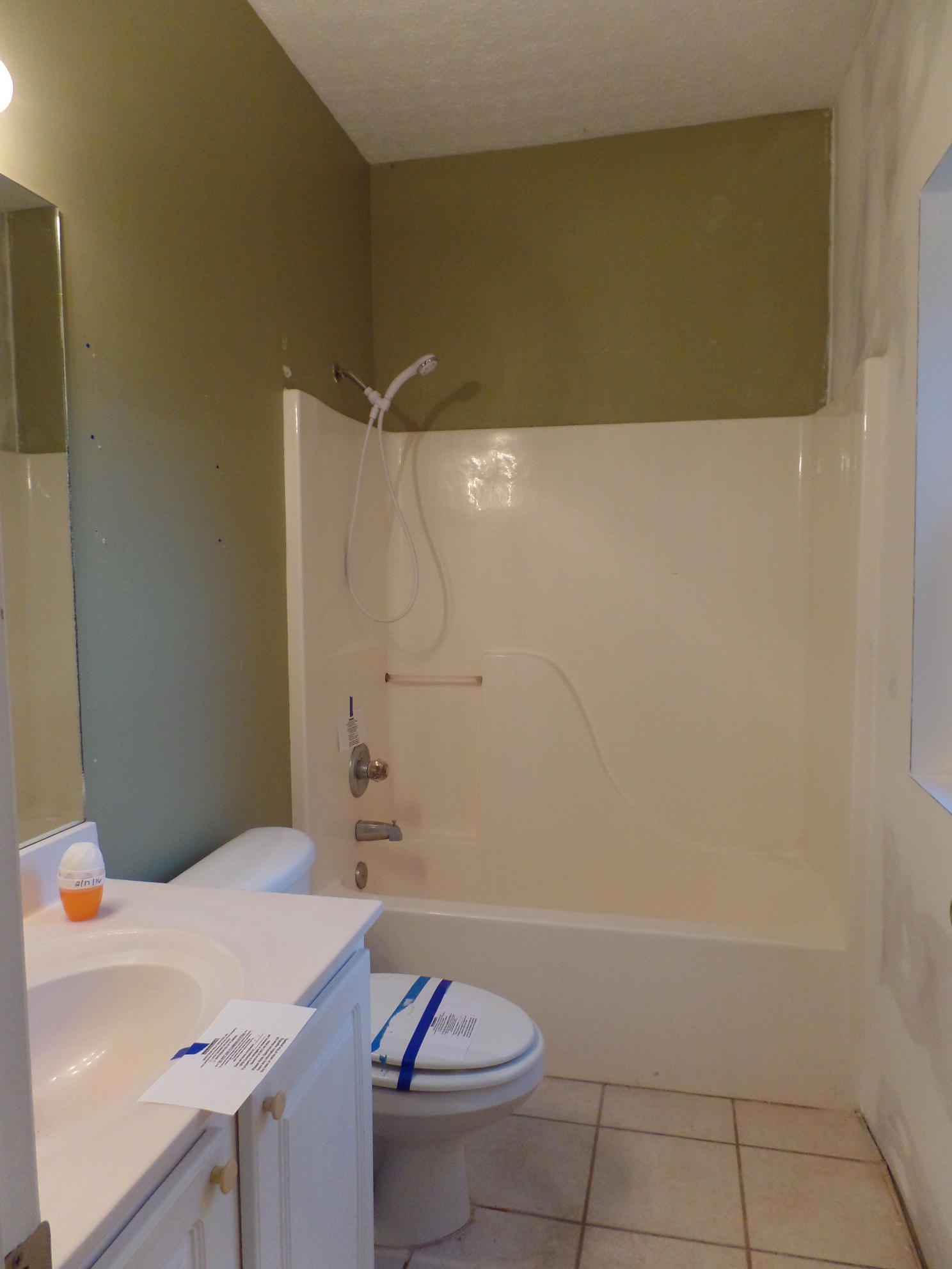 HERONS WATCH CONDO PH 3 - Residential