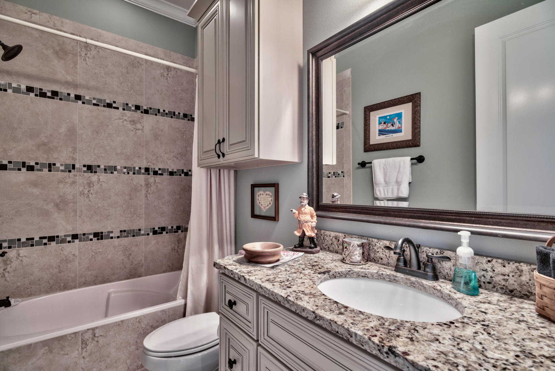 FRANGISTA BEACH - Residential Lease