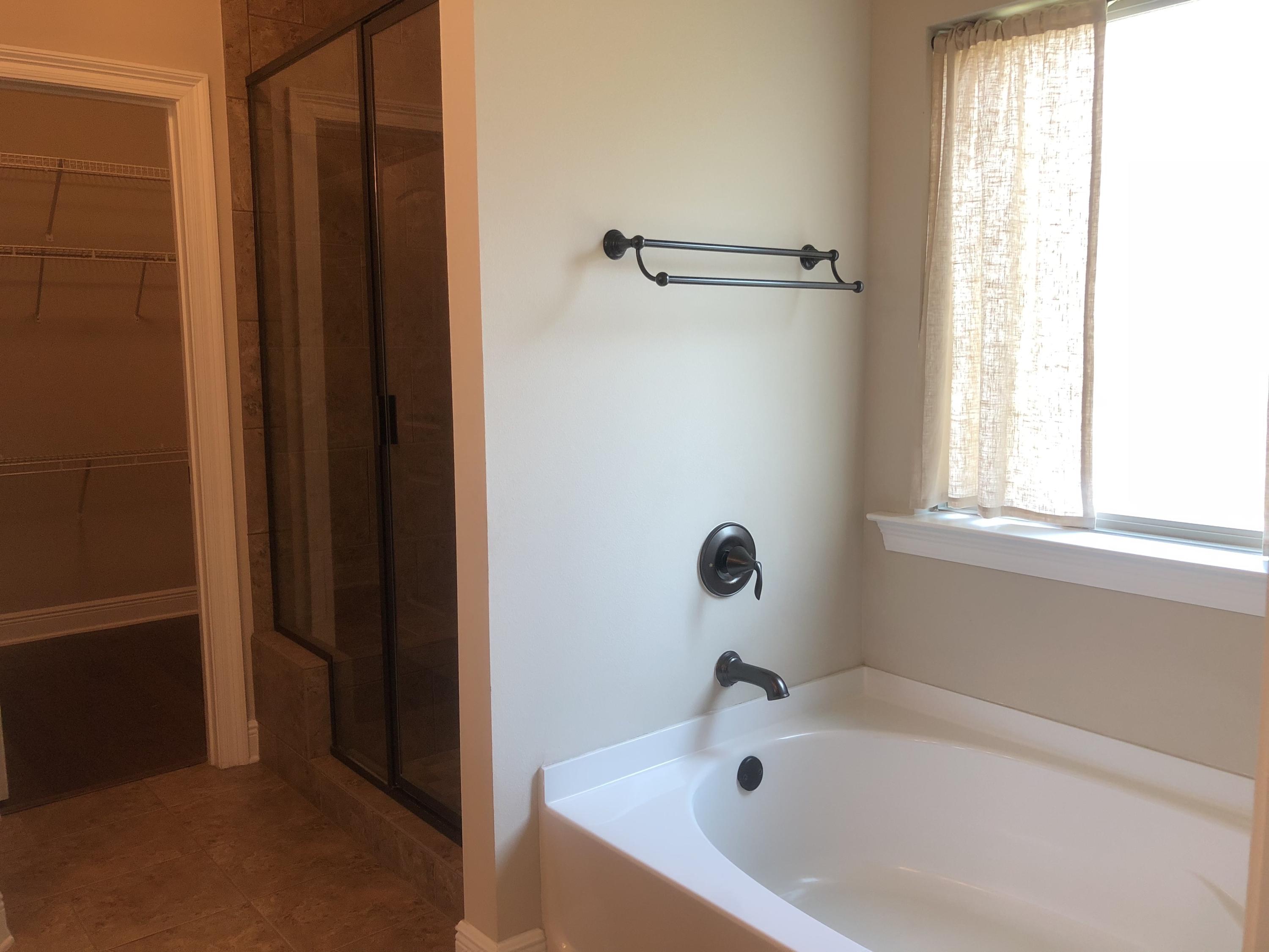 PEACH CREEK - Residential Lease