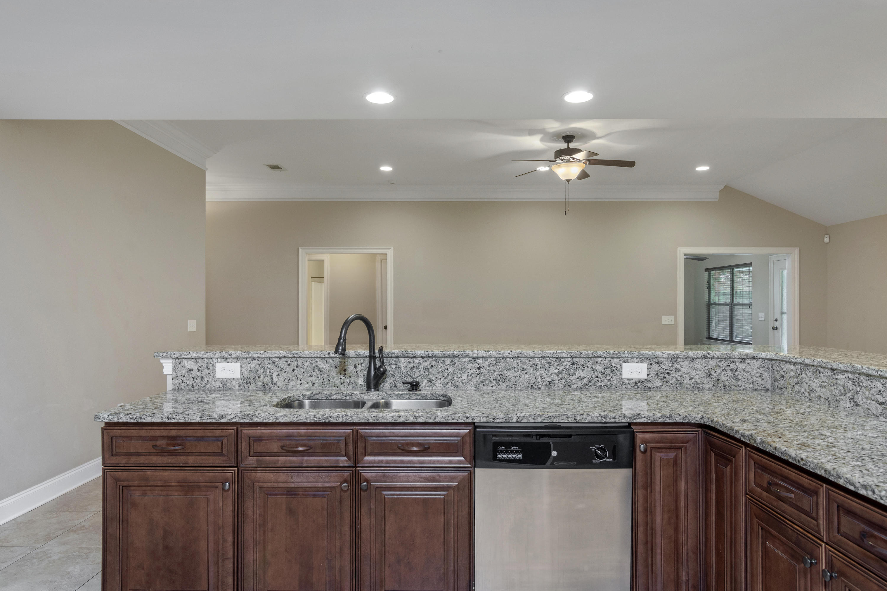 INDIAN TRAILS PH 3 - Residential Lease