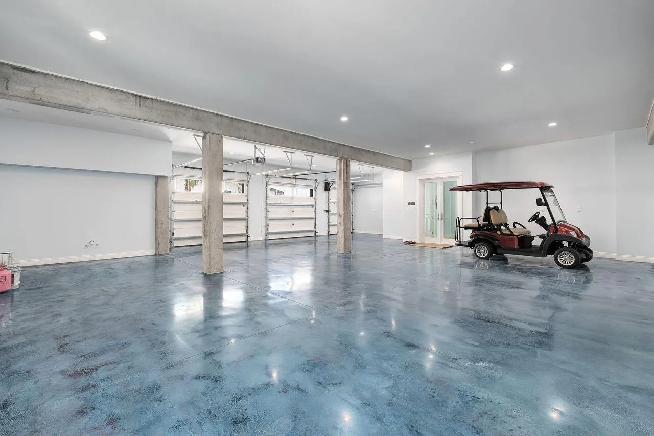 Mexico Beach, Florida 32456, United States, 5 Bedrooms Bedrooms, ,4 BathroomsBathrooms,Residential,Active,42764