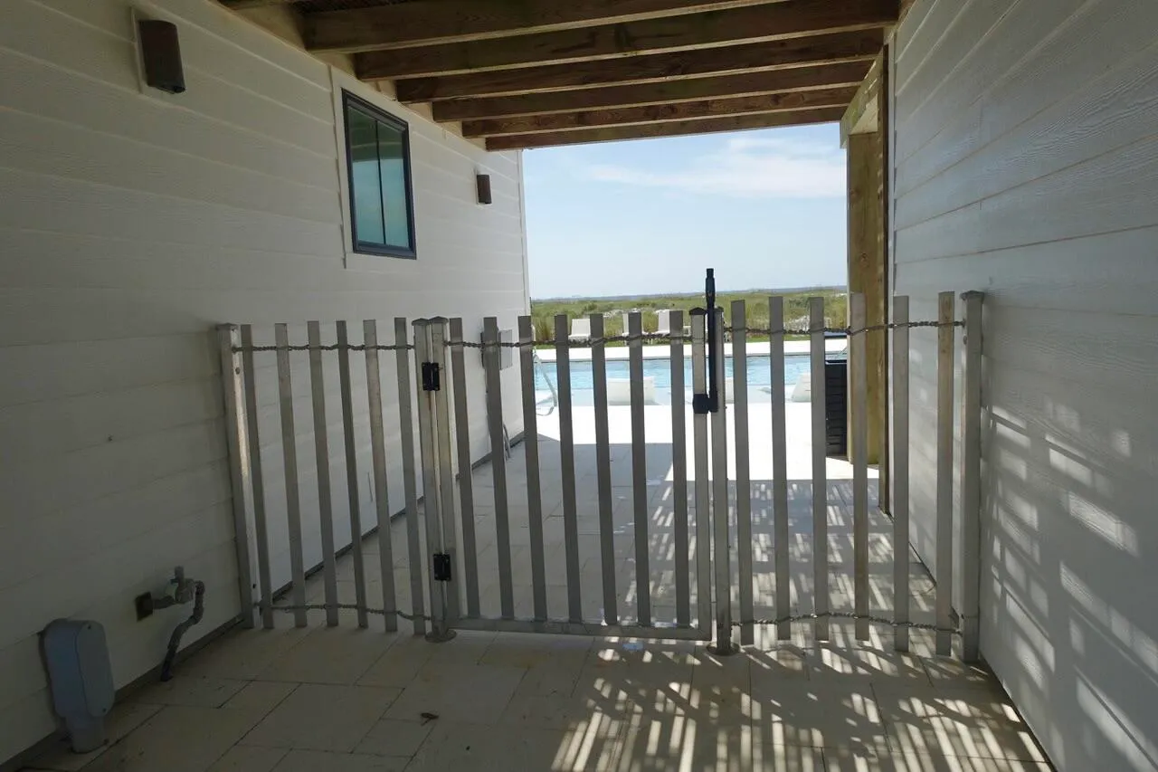 Mexico Beach, Florida 32456, United States, 5 Bedrooms Bedrooms, ,4 BathroomsBathrooms,Residential,Active,42764