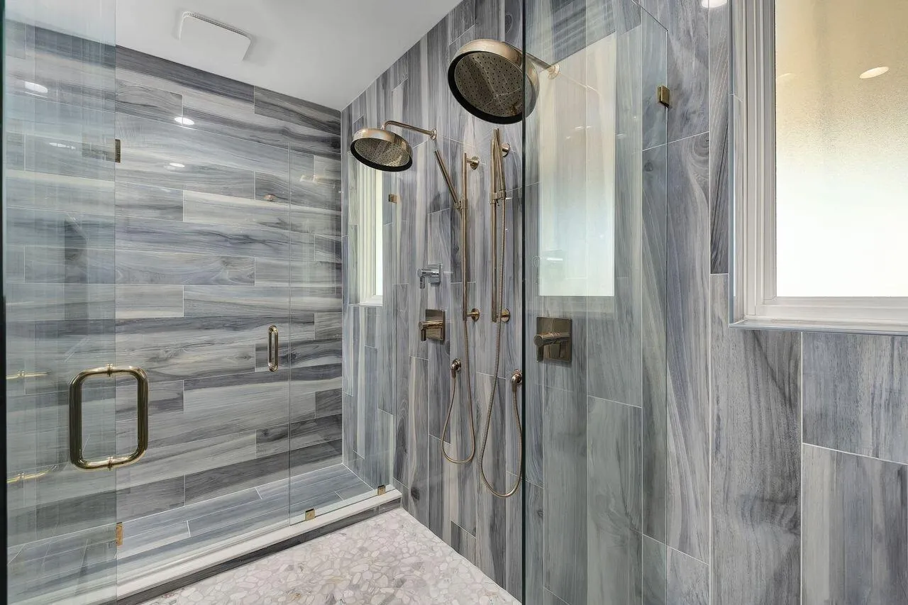 Mexico Beach, Florida 32456, United States, 5 Bedrooms Bedrooms, ,4 BathroomsBathrooms,Residential,Active,42764