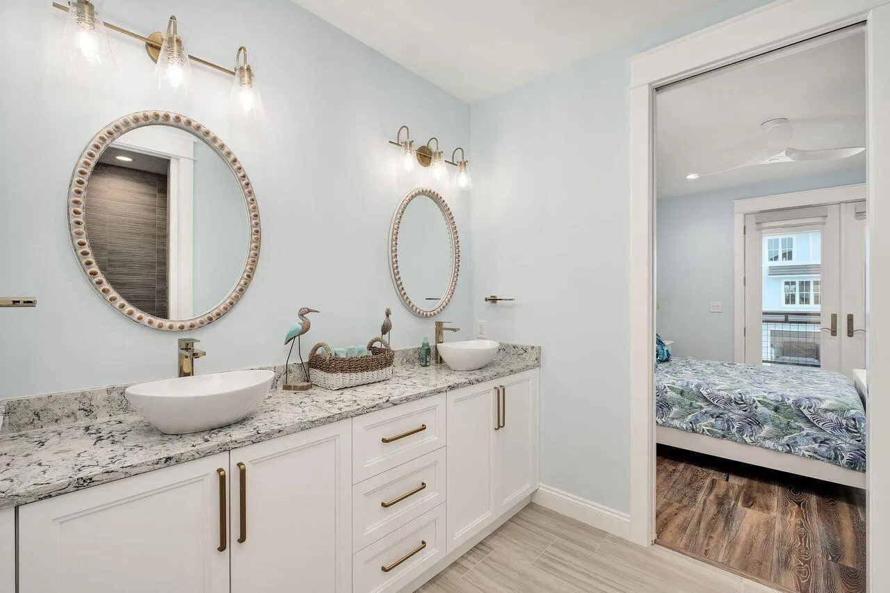 Mexico Beach, Florida 32456, United States, 5 Bedrooms Bedrooms, ,4 BathroomsBathrooms,Residential,Active,42764