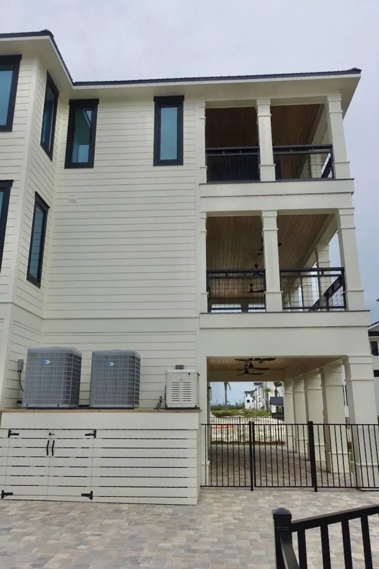 Mexico Beach, Florida 32456, United States, 5 Bedrooms Bedrooms, ,4 BathroomsBathrooms,Residential,Active,42764