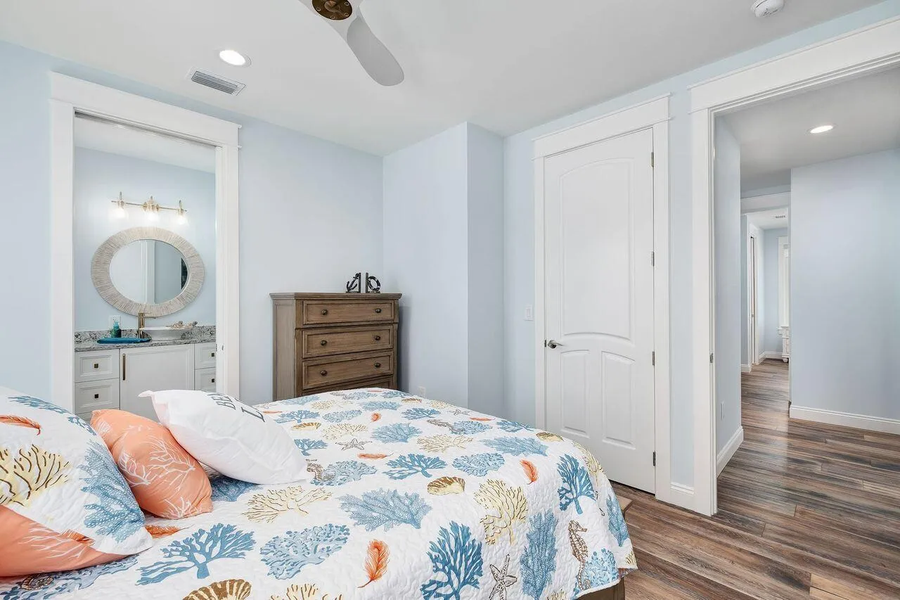 Mexico Beach, Florida 32456, United States, 5 Bedrooms Bedrooms, ,4 BathroomsBathrooms,Residential,Active,42764