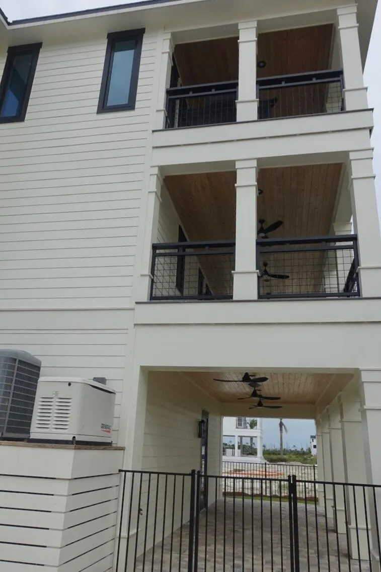 Mexico Beach, Florida 32456, United States, 5 Bedrooms Bedrooms, ,4 BathroomsBathrooms,Residential,Active,42764