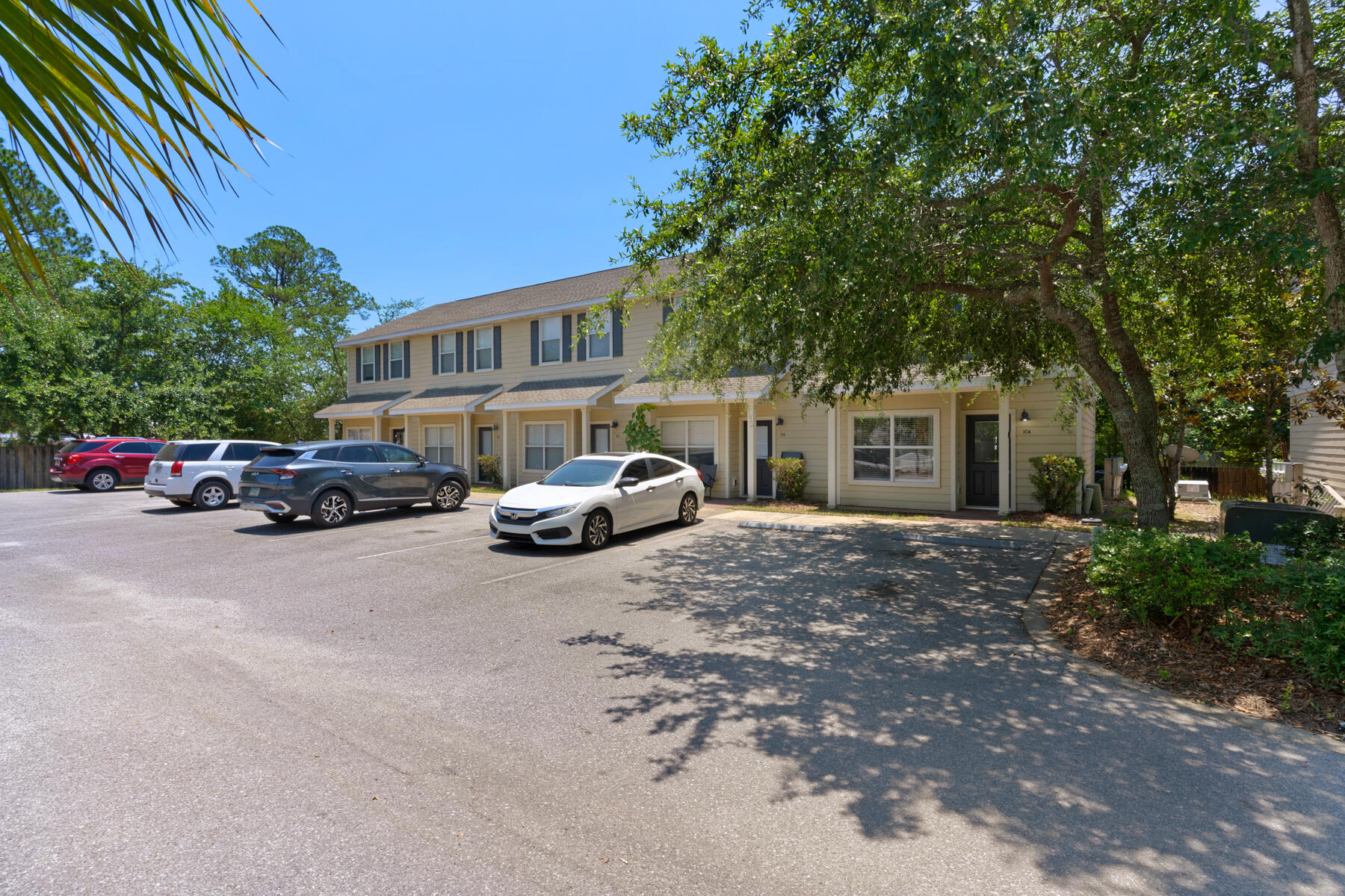 Palms of Freeport - Residential Lease