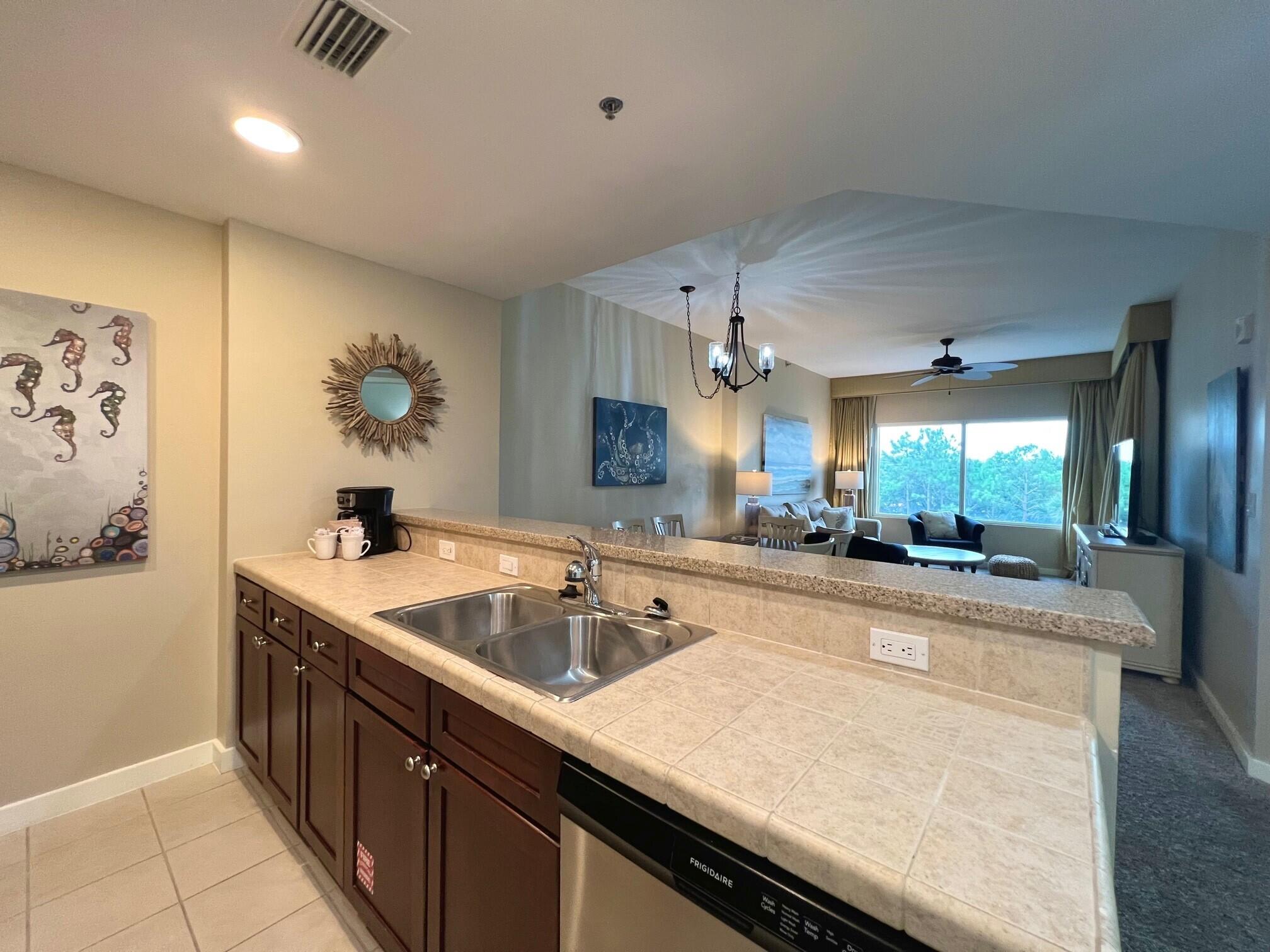 LUAU II - Residential Lease