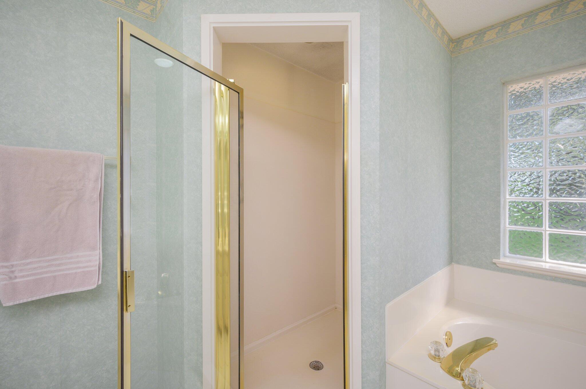 Rocky Bayou Estates - Residential