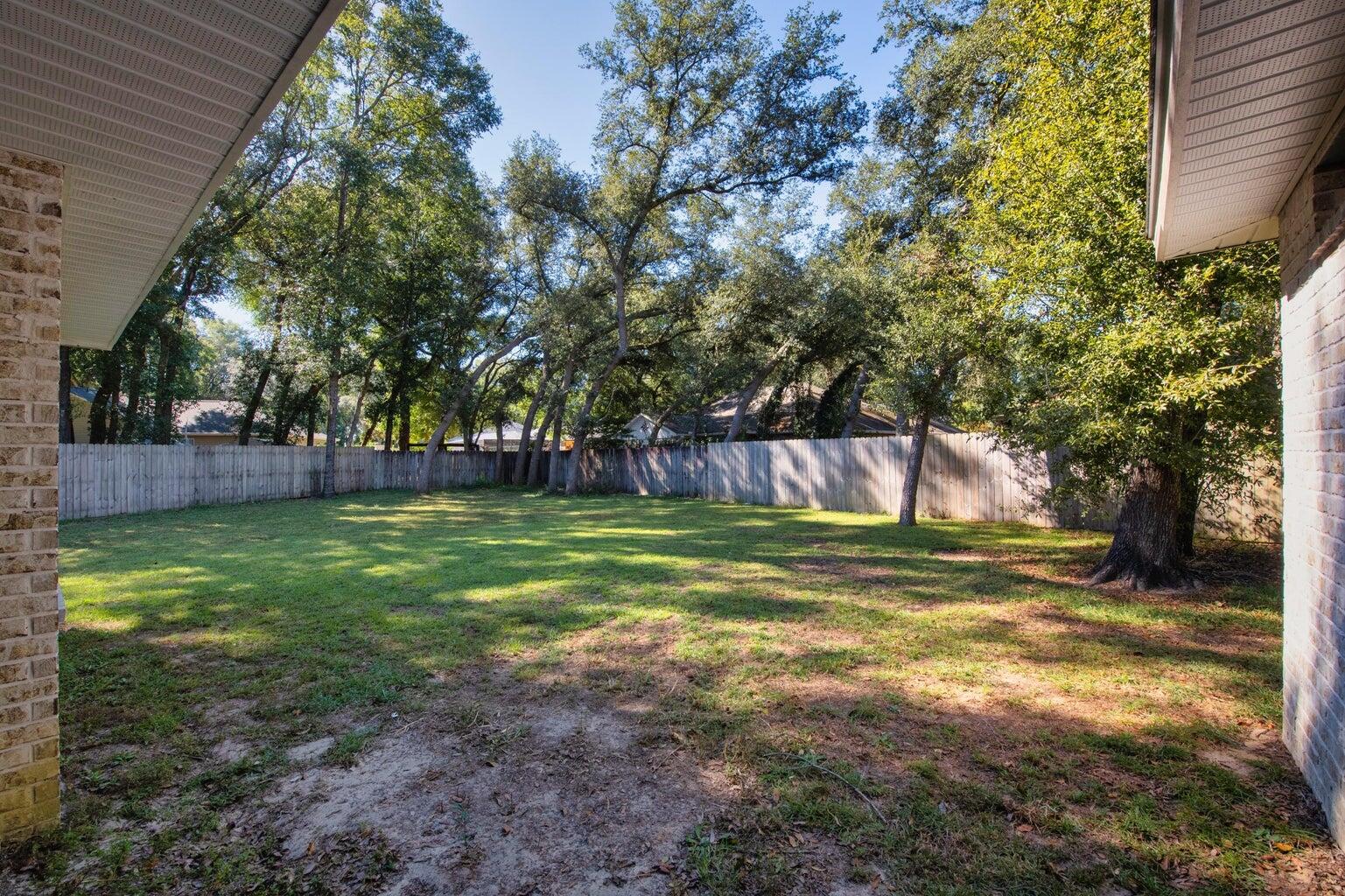 PINNACLE POINT - Residential Lease