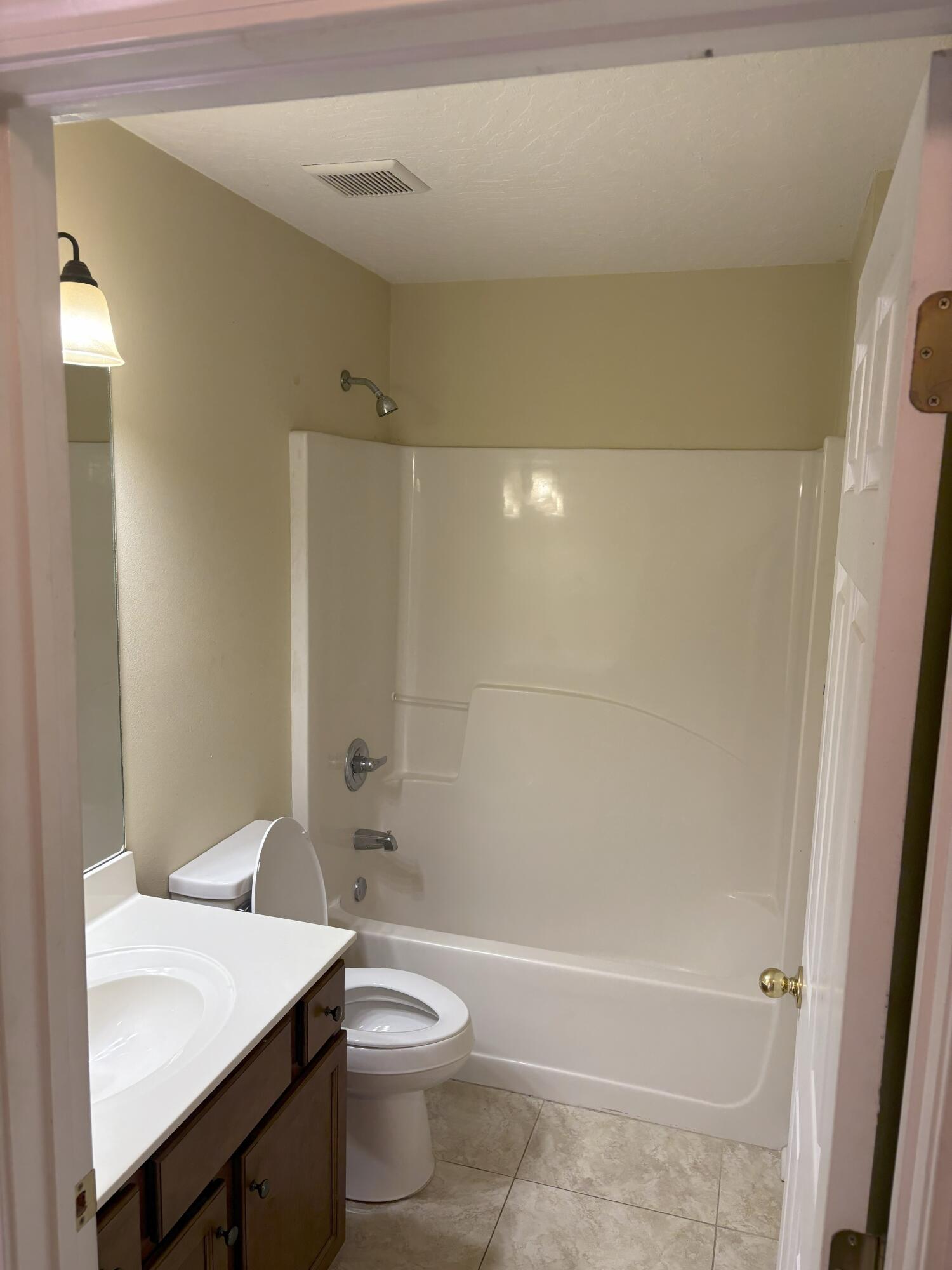 SEASHORE VILLAGE - Residential Lease