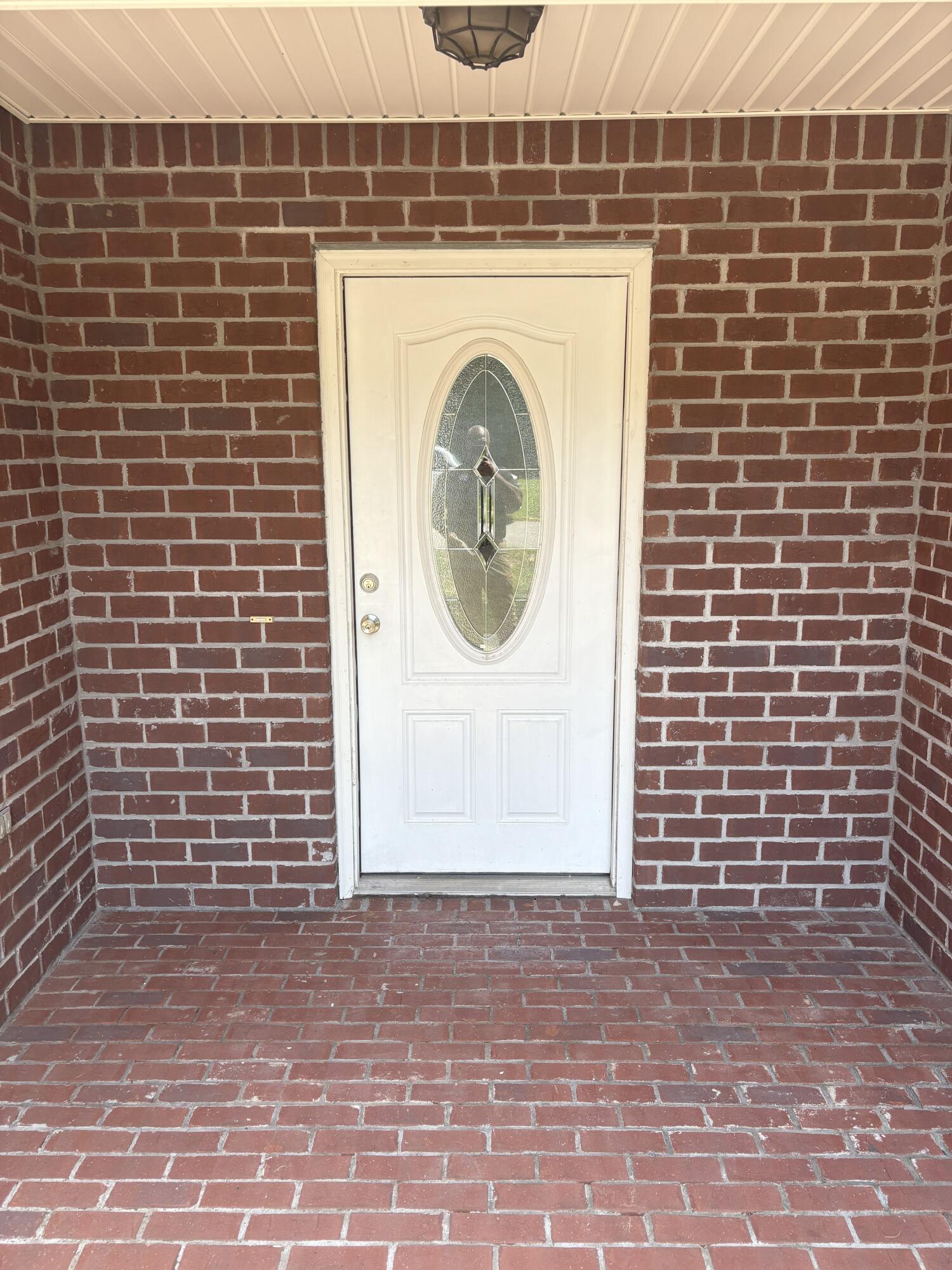 SEASHORE VILLAGE - Residential Lease