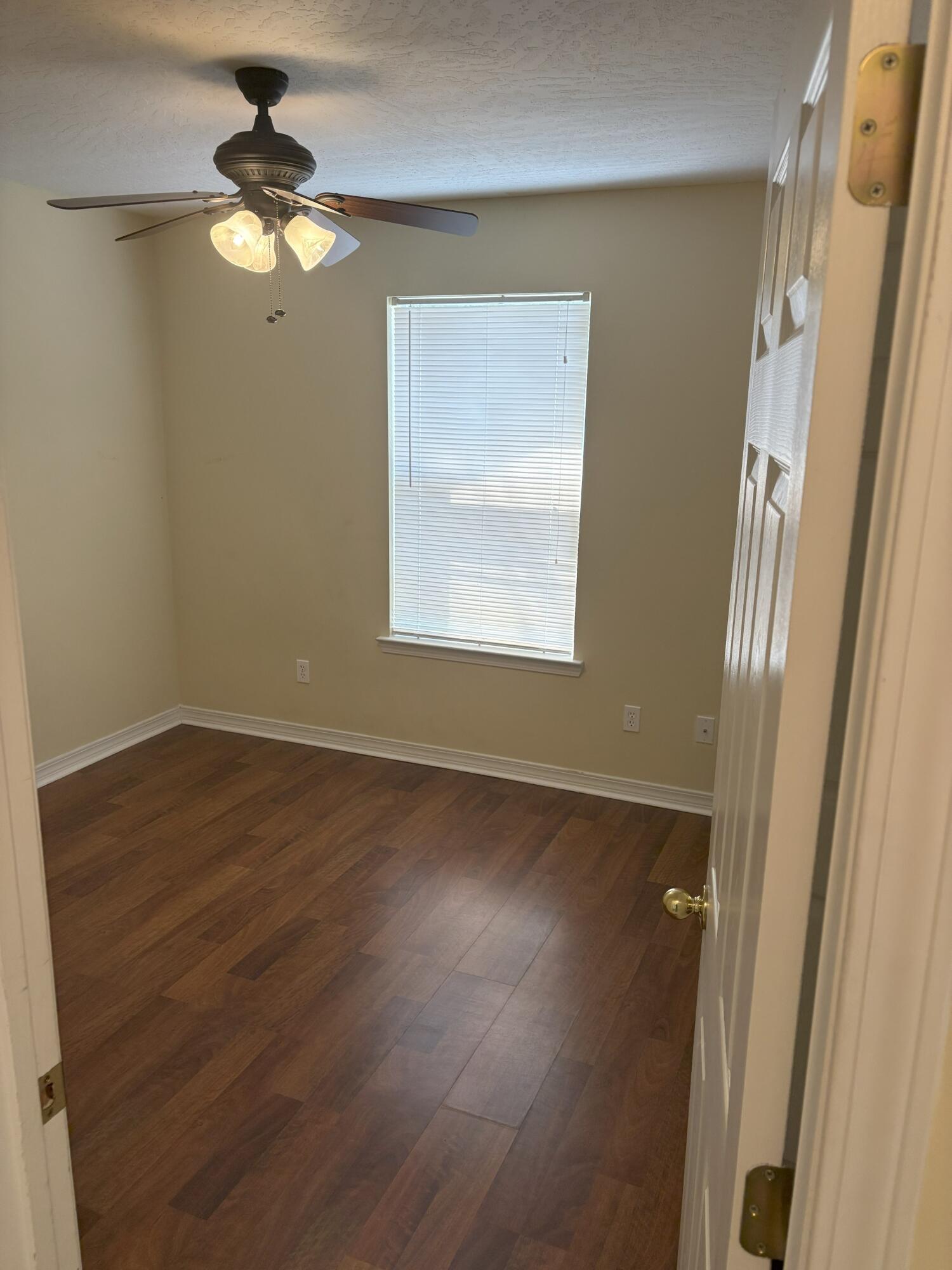 SEASHORE VILLAGE - Residential Lease