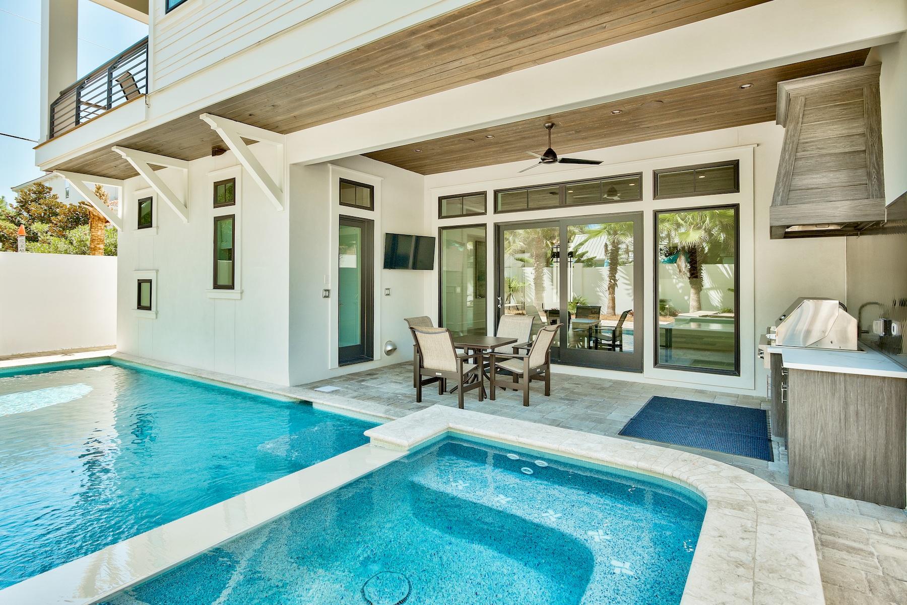 FRANGISTA BEACH 1ST ADDN - Residential