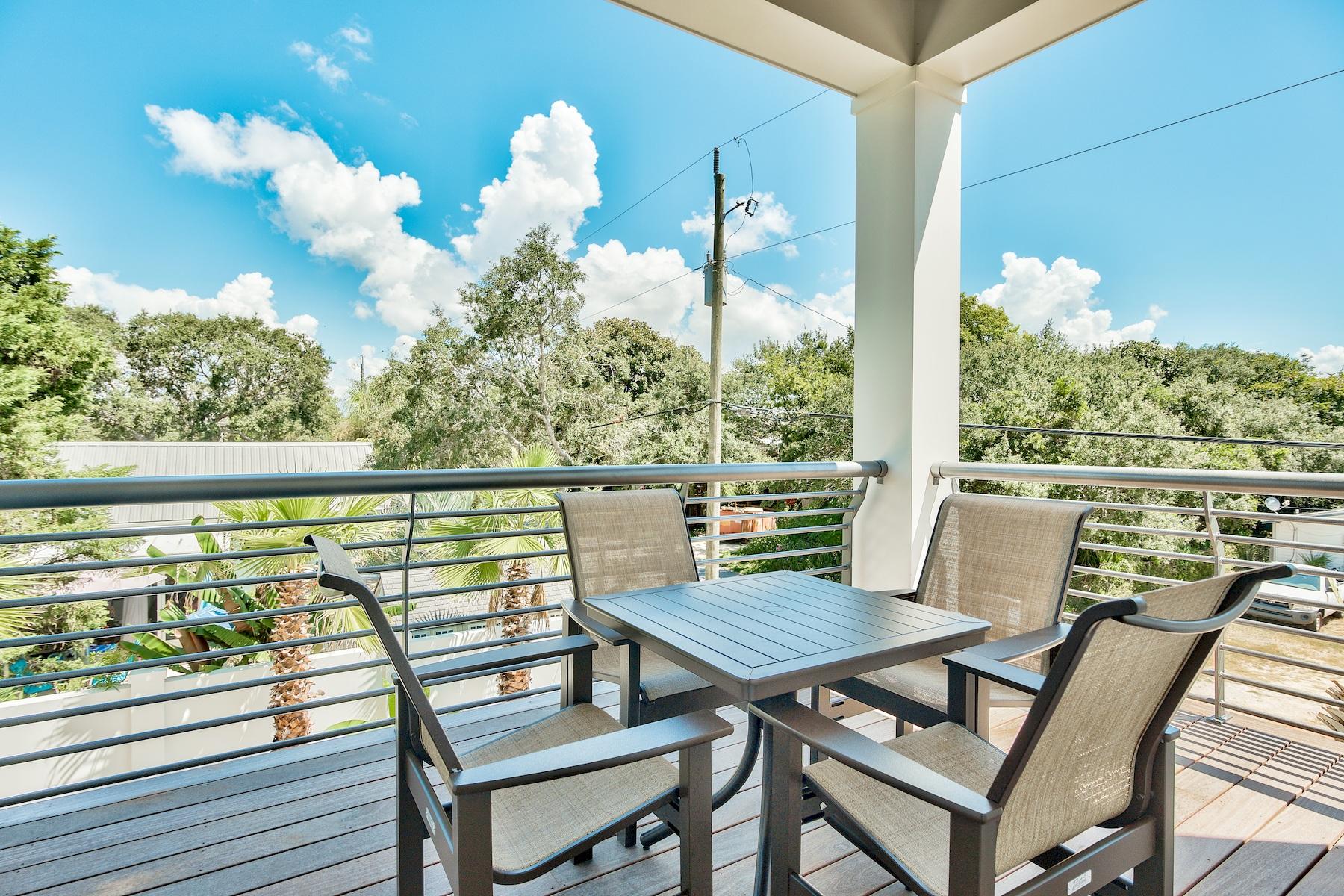 FRANGISTA BEACH 1ST ADDN - Residential