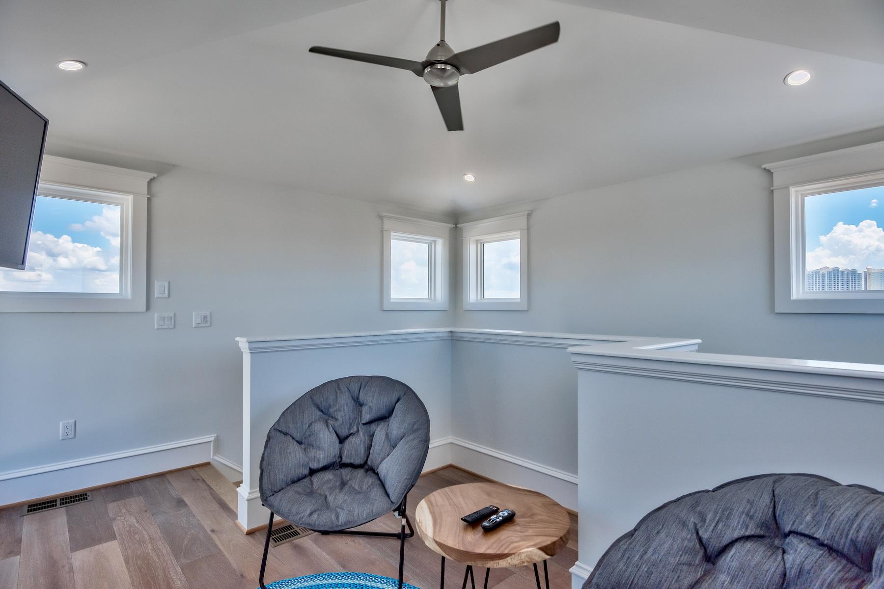 FRANGISTA BEACH 1ST ADDN - Residential