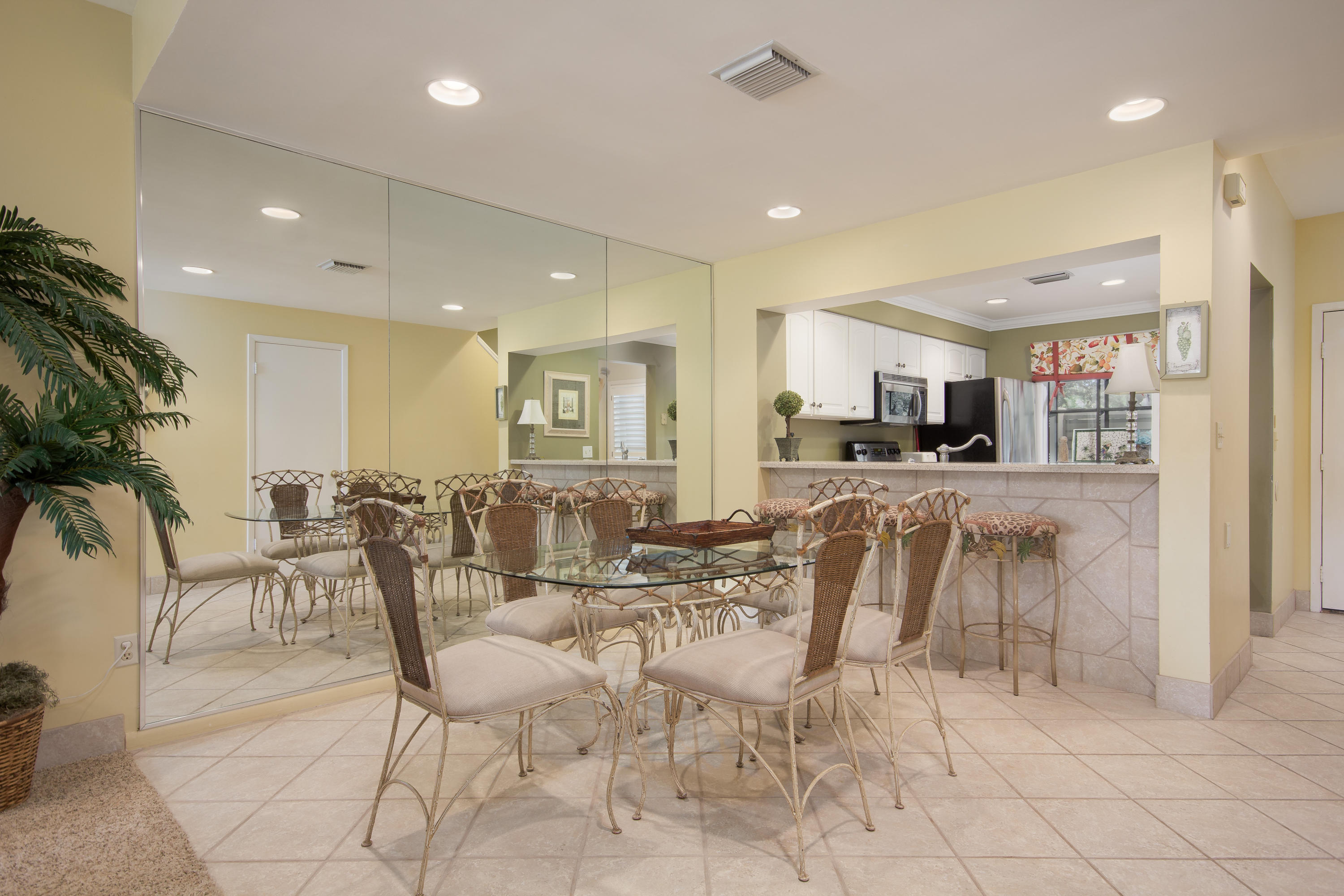 BEACHWALK VILLAS PH 03 - Residential