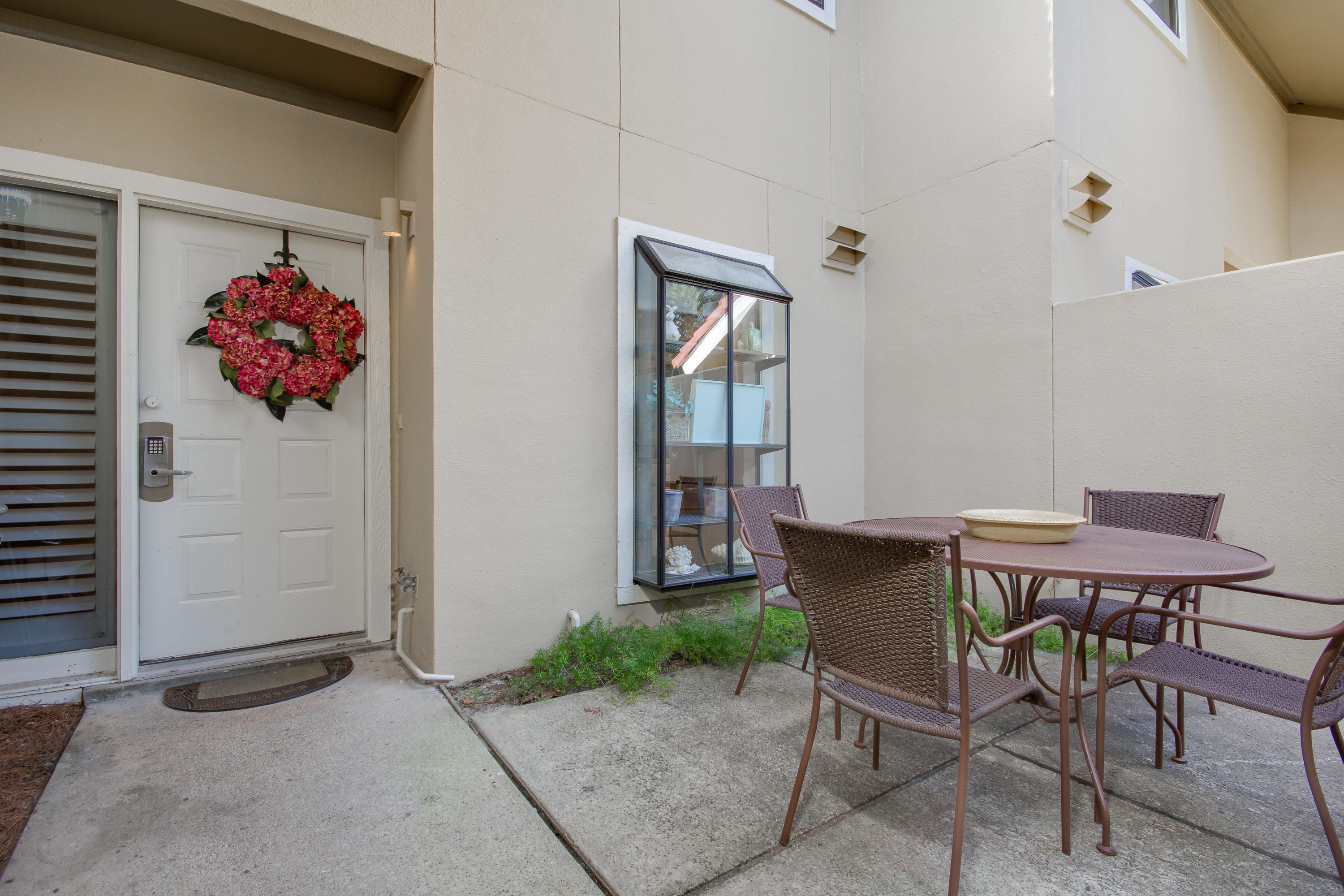 BEACHWALK VILLAS PH 03 - Residential