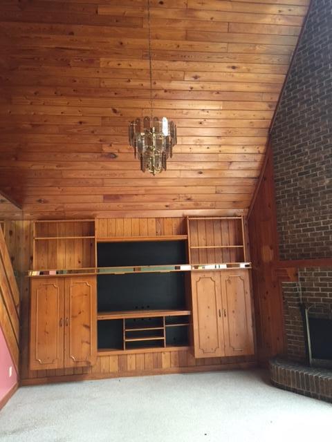 Meets & Bounds - Residential