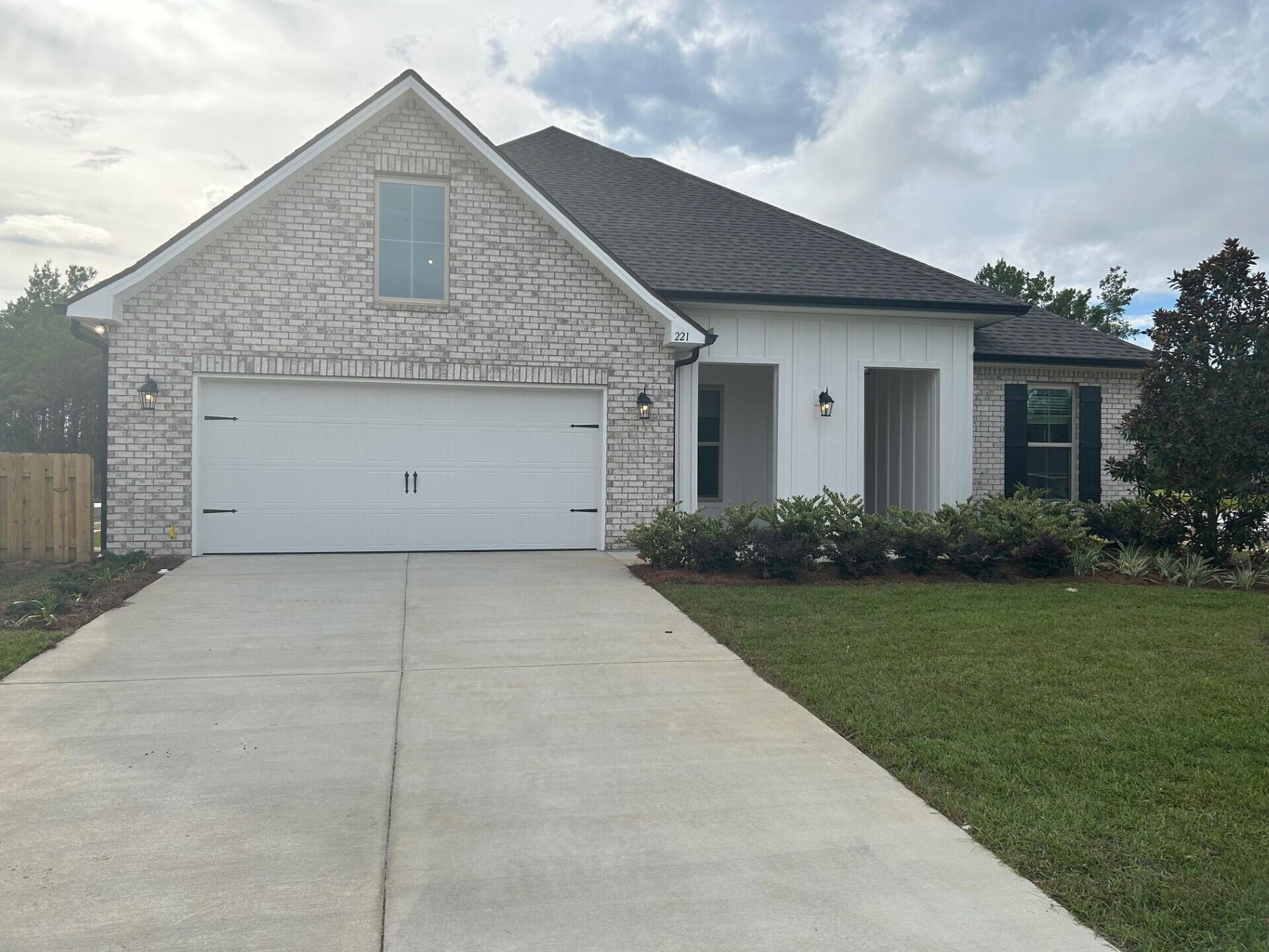 HAMMOCK BAY - STARBURST - Residential