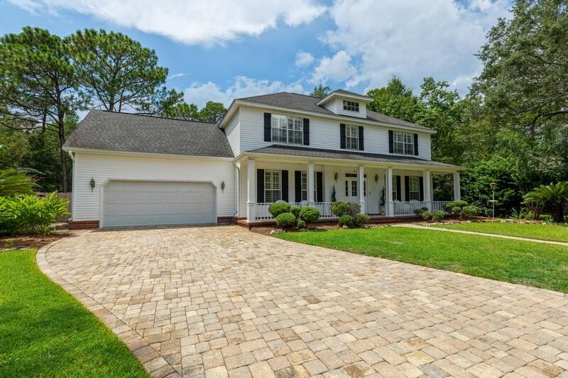 ROCKY BAYOU ESTATES - Residential
