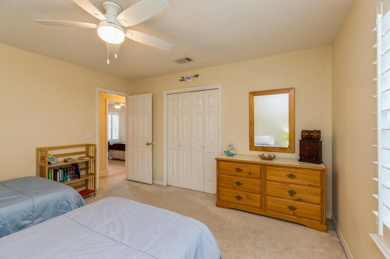 ROCKY BAYOU ESTATES - Residential